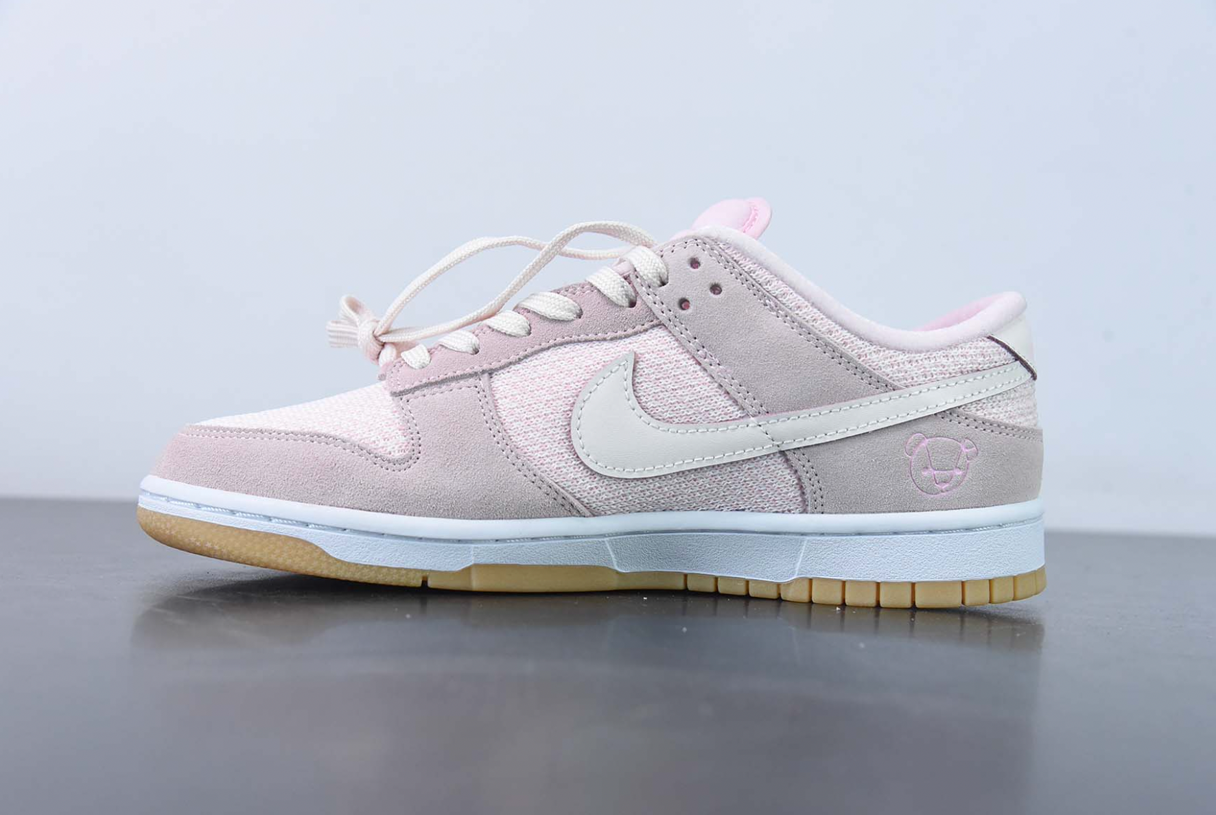 DUNK LOW TEDDY image 1