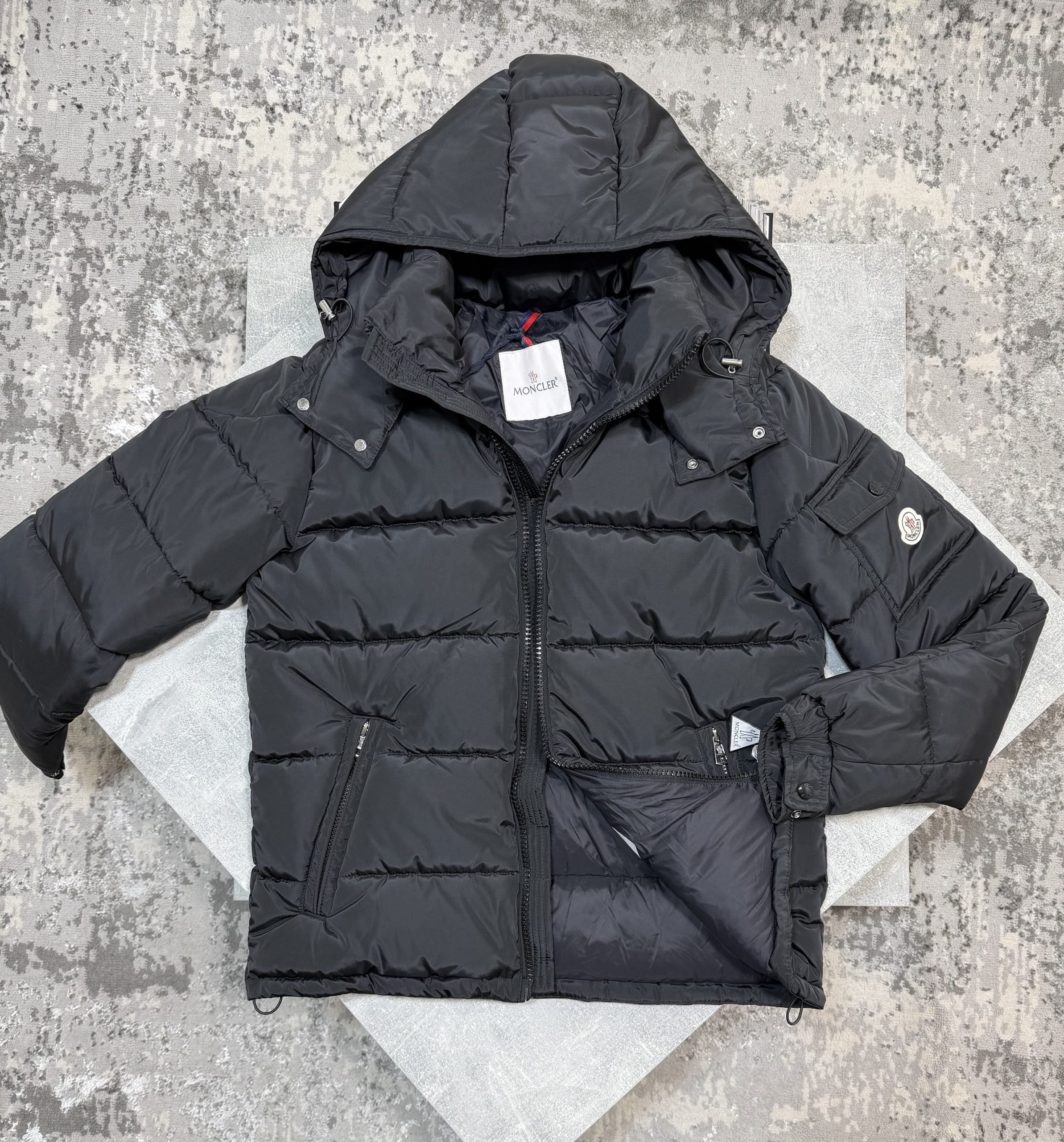 CLER Maya Matte Black image 1