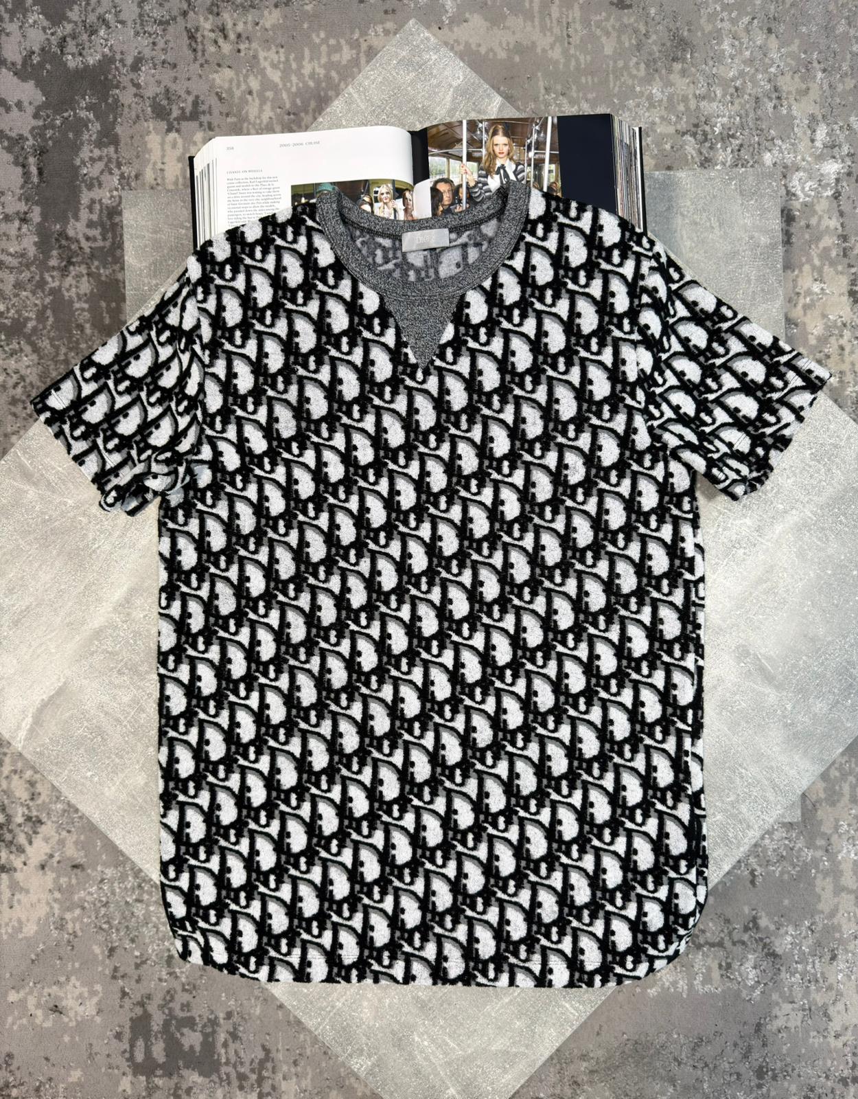CD Tshirt Black image 0