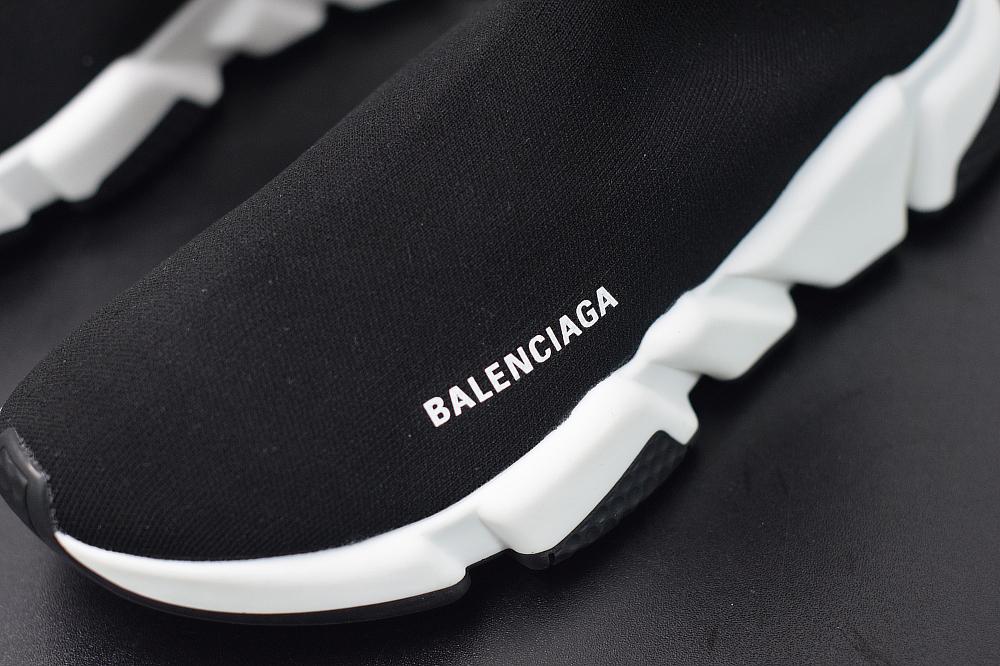 SPEED RUNNER BLACK W/SOLEDOTS image 4