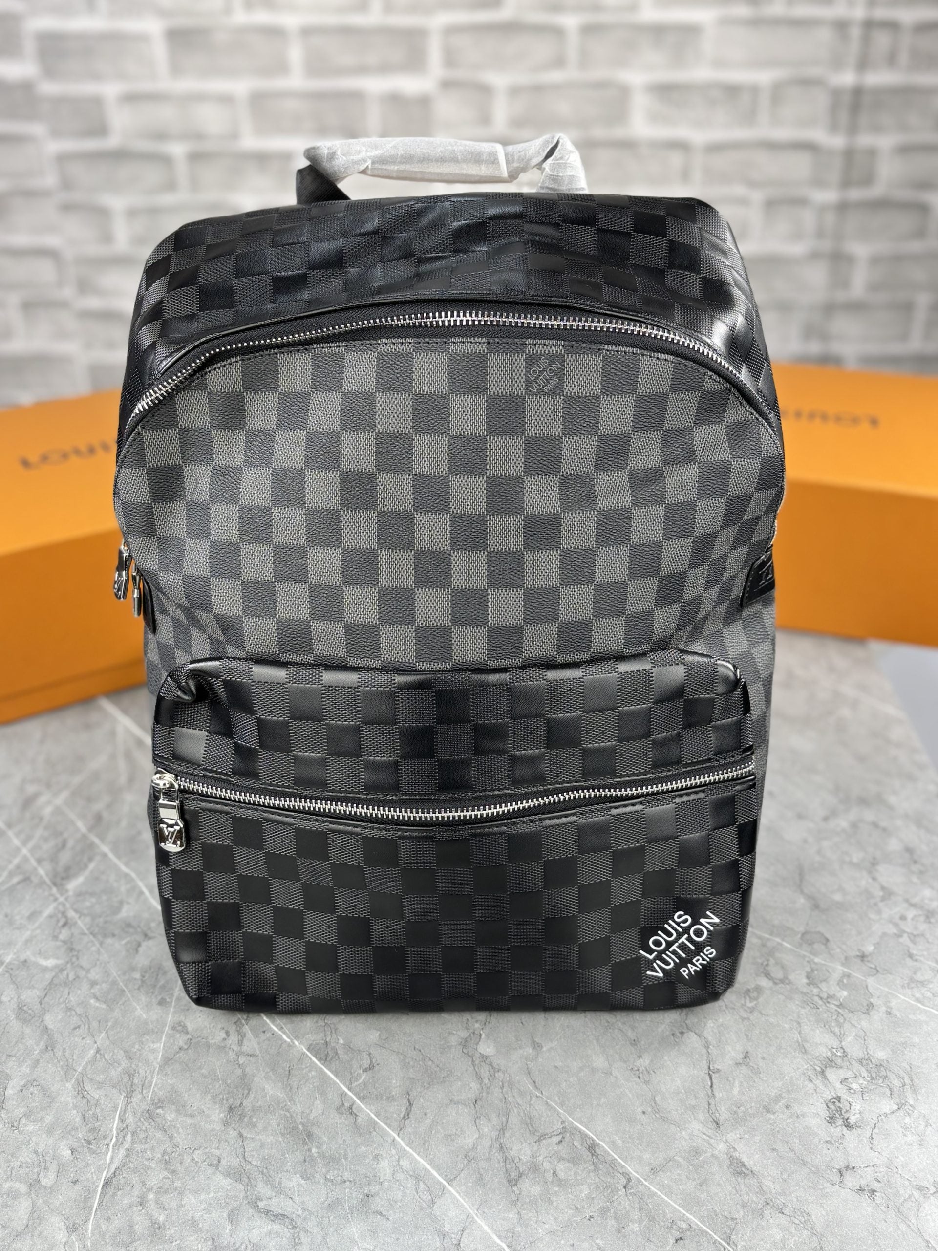 LV BACKPACK image 0