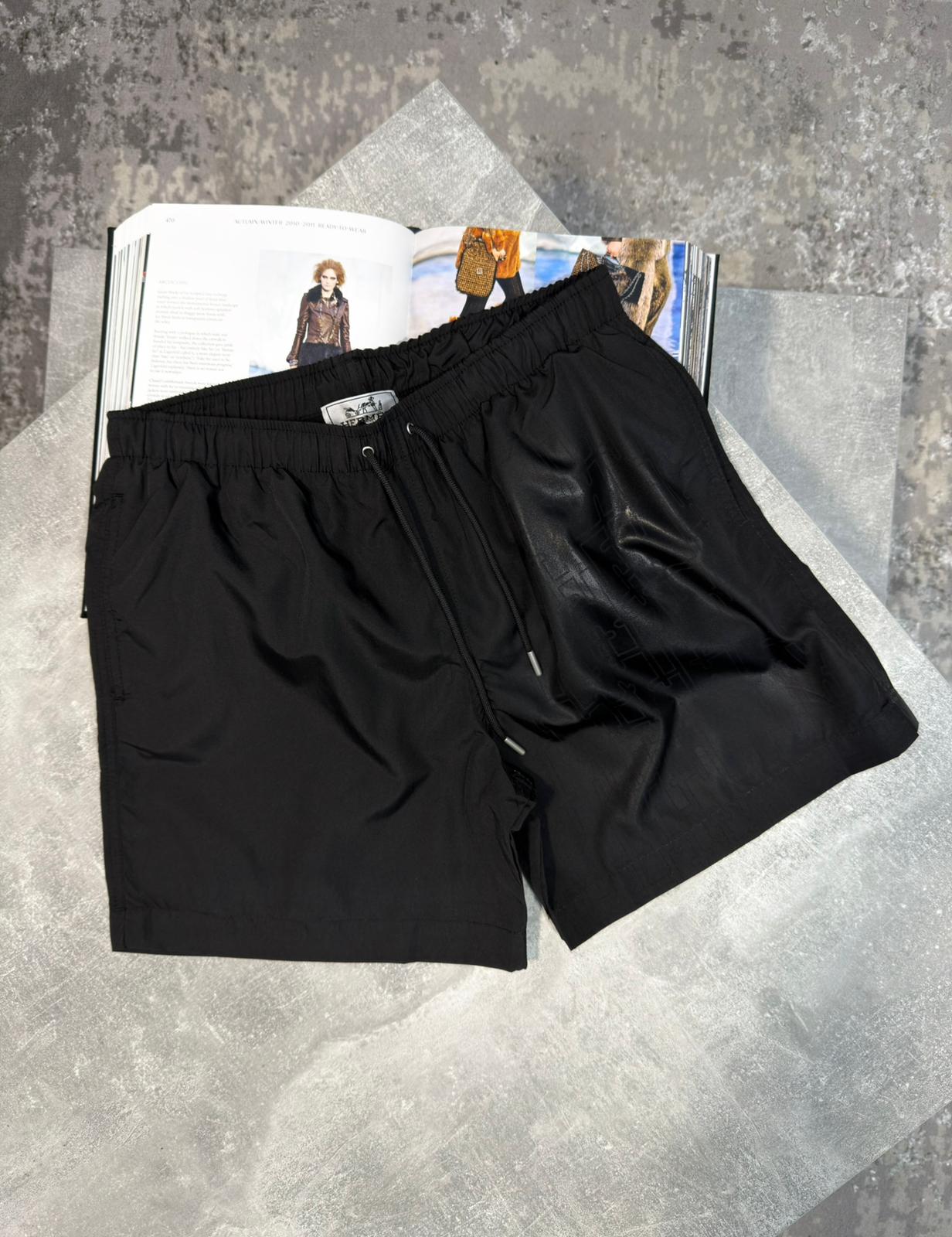 Herm Shorts Black image 0