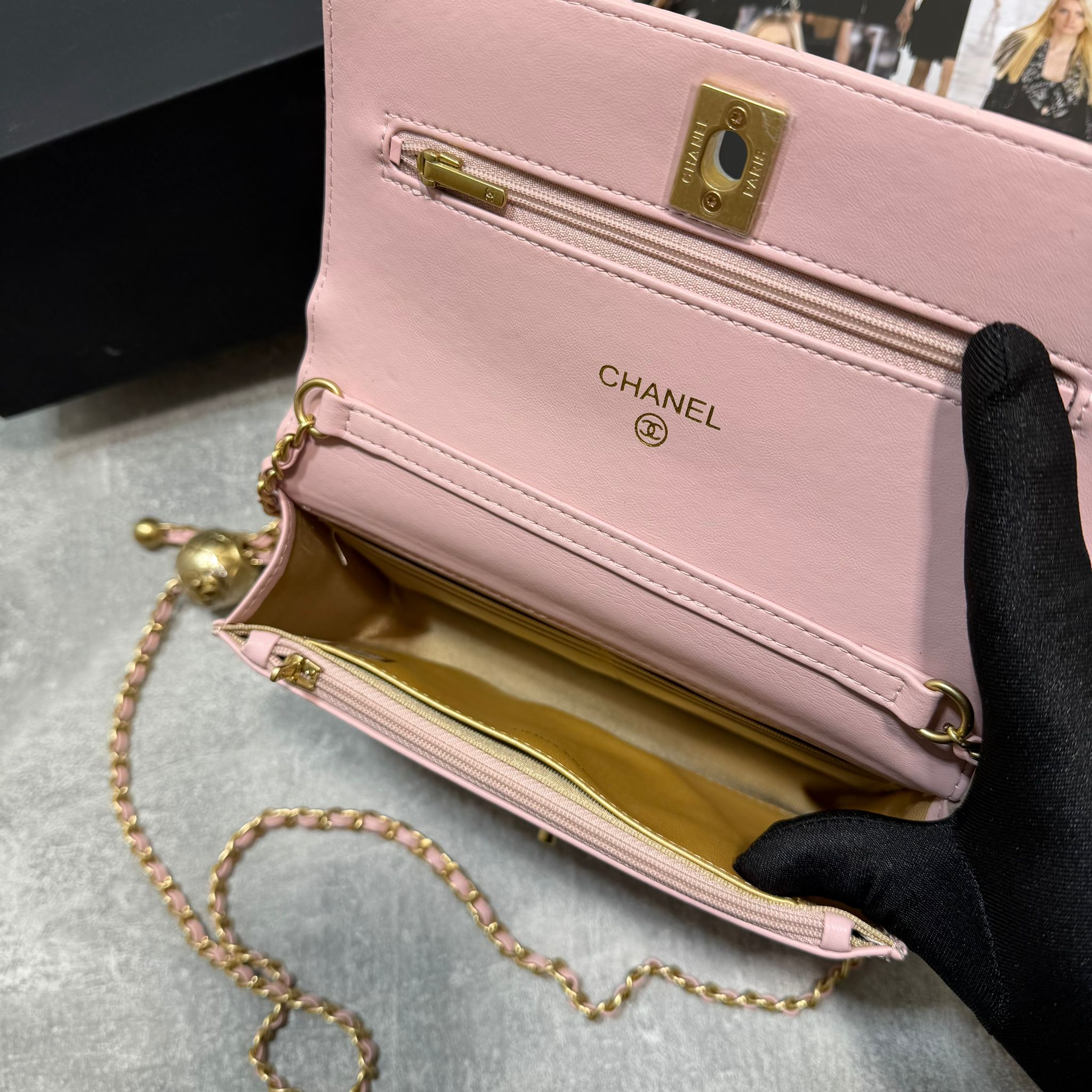 CHN Bag Pink image 1