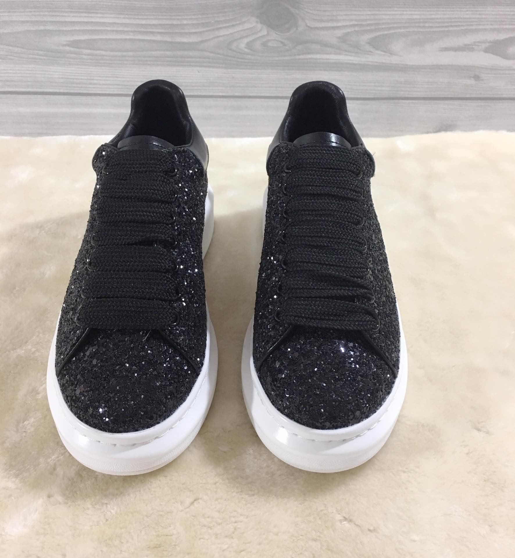 MQ' GLITTER image 6