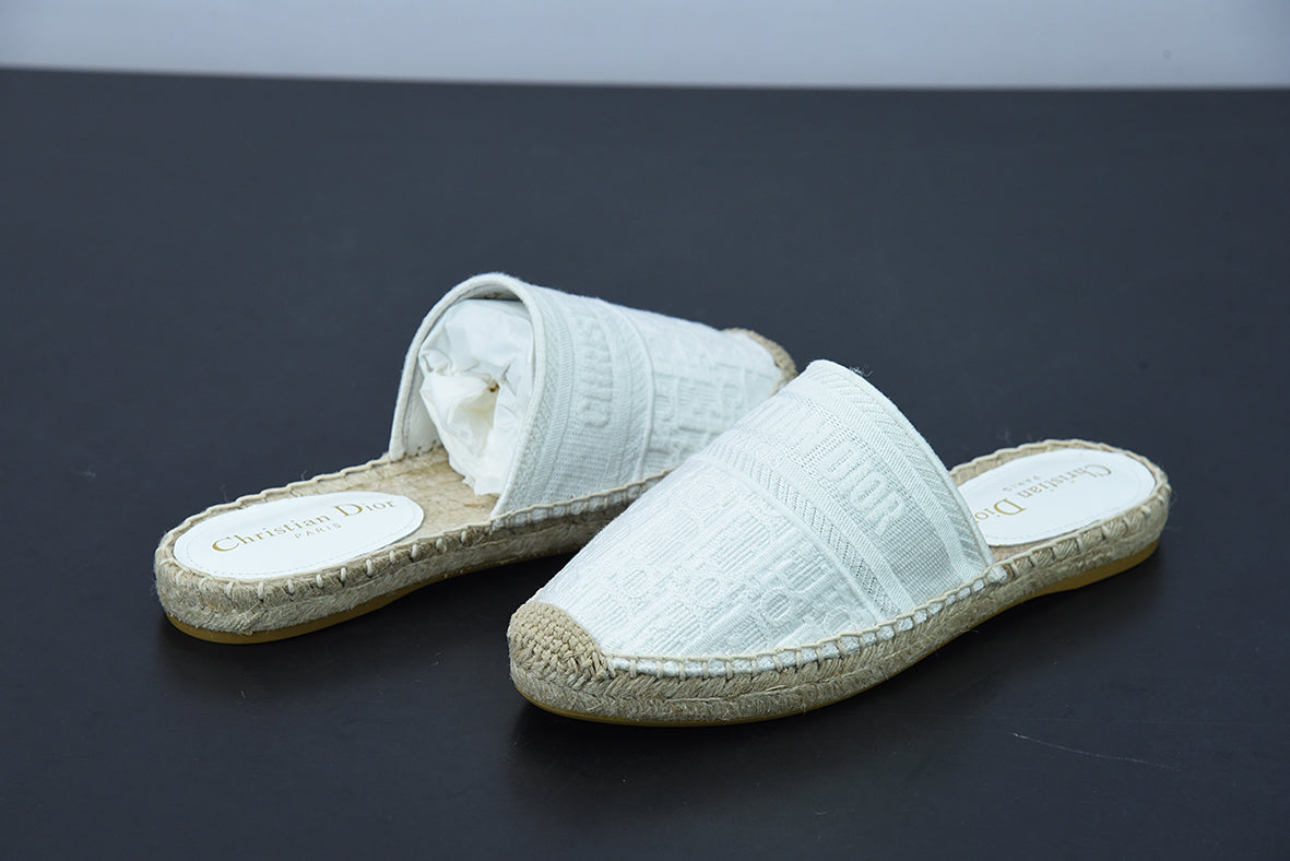 WHITE CD SANDAL image 0