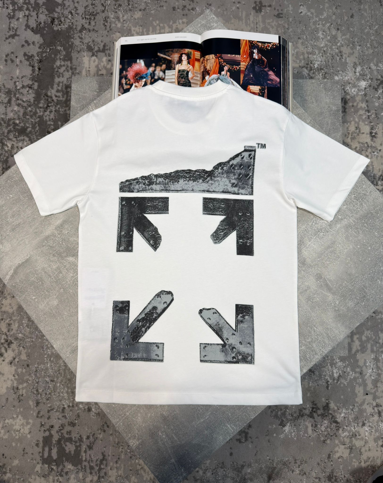 OW Tshirt White image 1