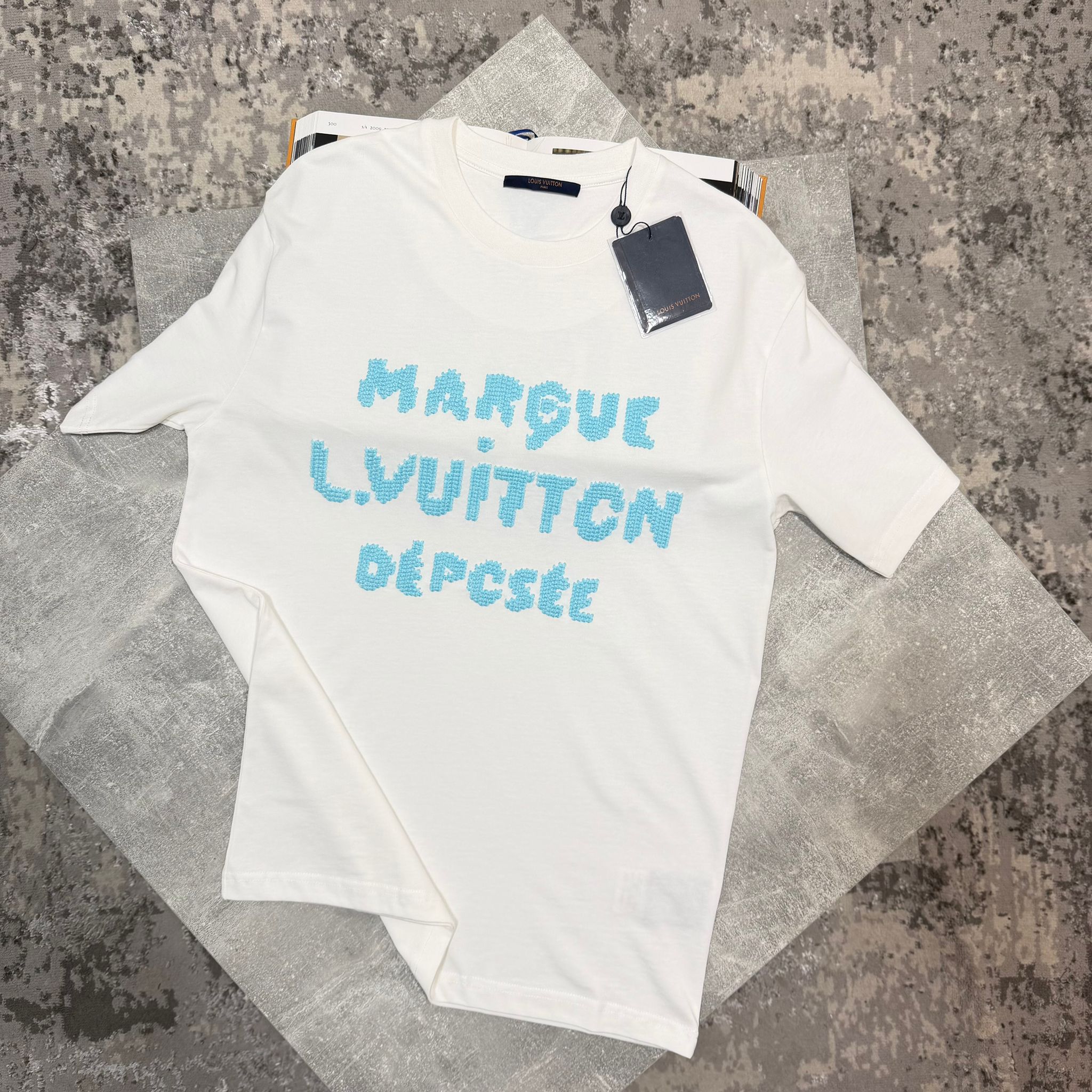 LV Tshirt White image 0