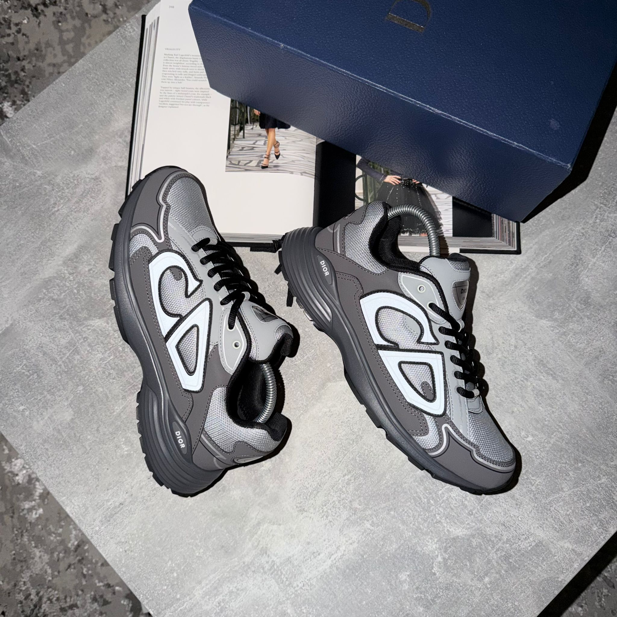 B30 Grey image 2