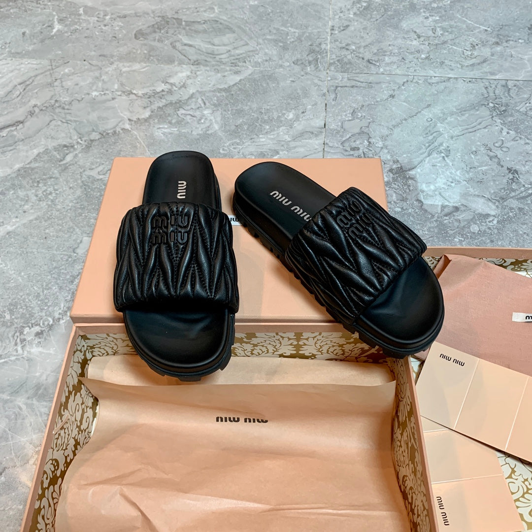 MlU SLIDE BLACK image 2