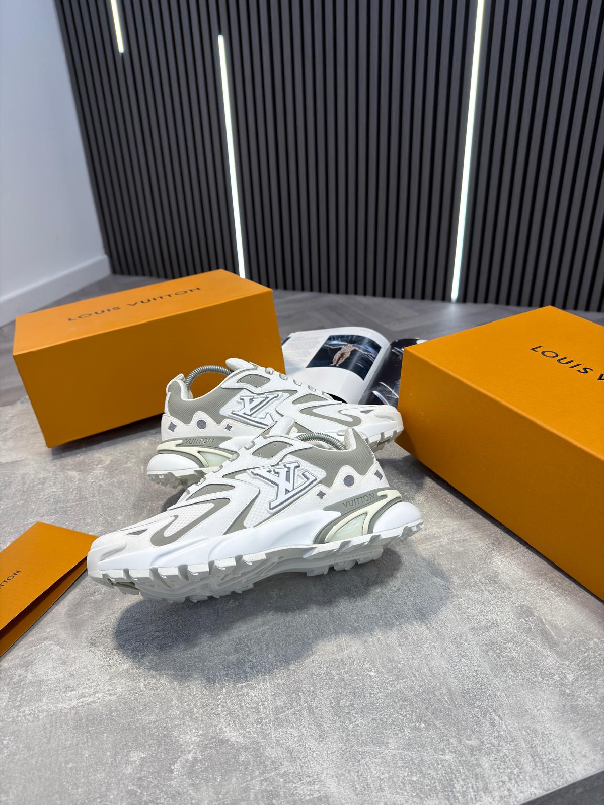 LV Tactics White image 2