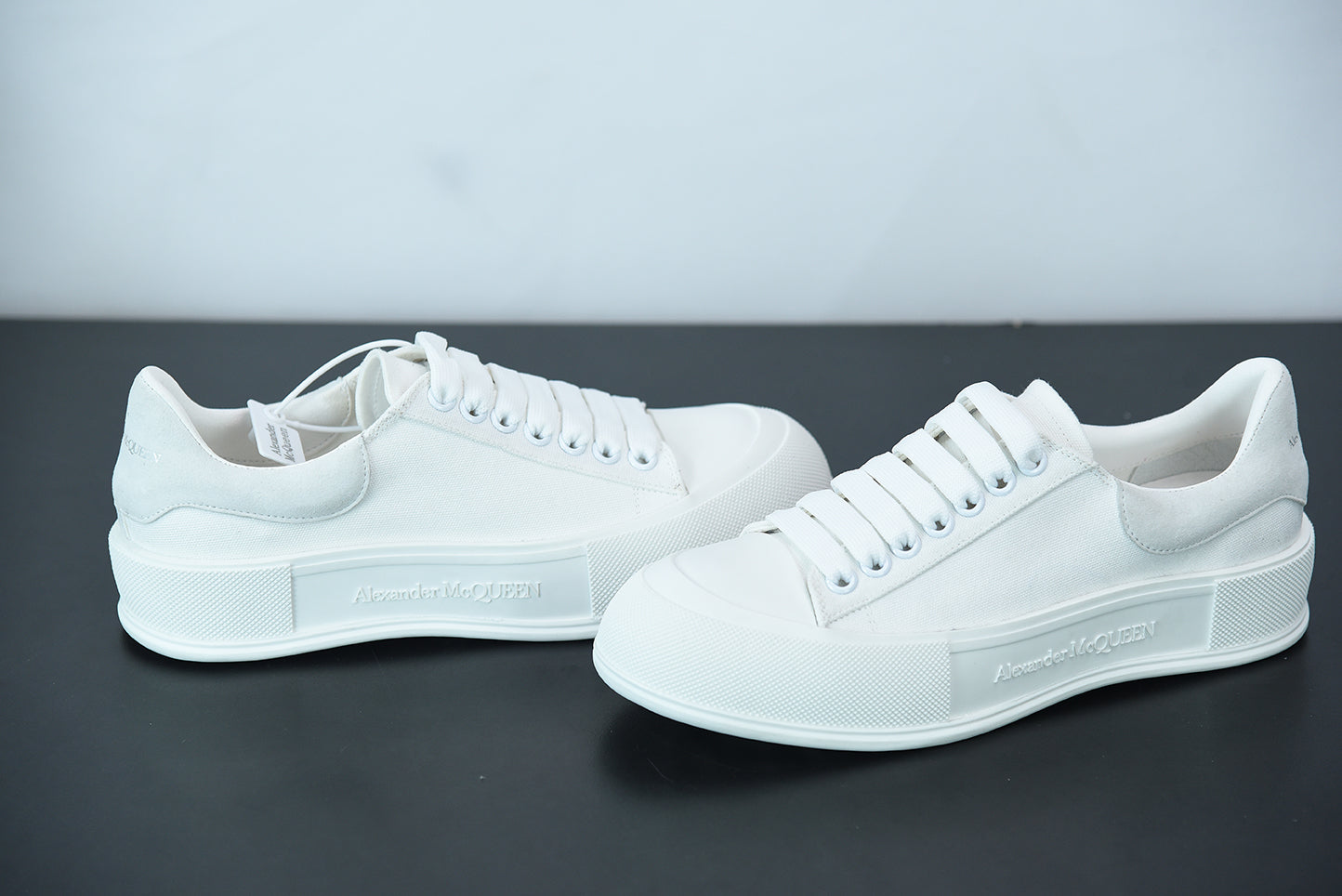 MQ CANVAS WHITE image 2