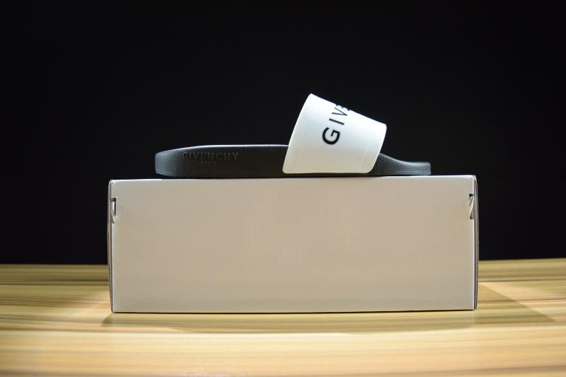 ENCHY WHITE SLIDER image 1