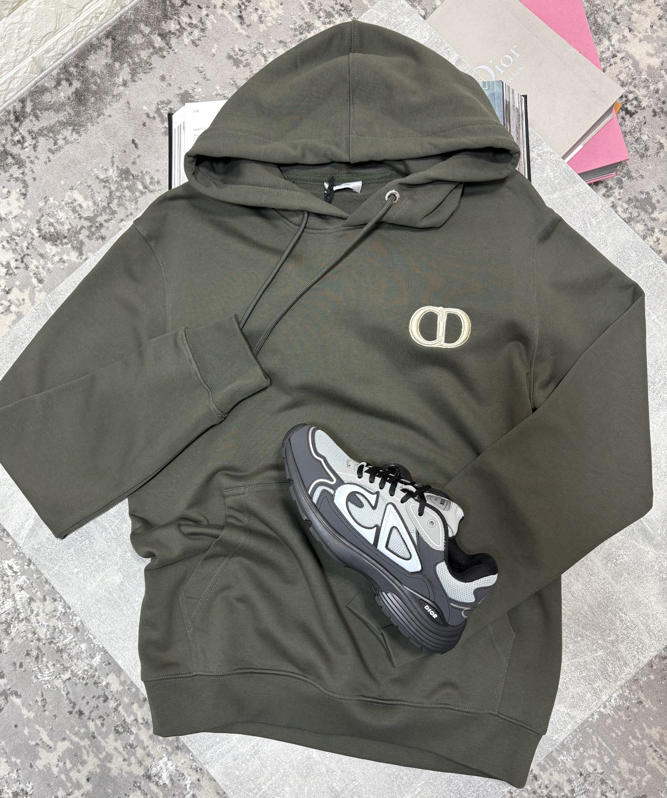 IOR Hoodie Khaki image 0
