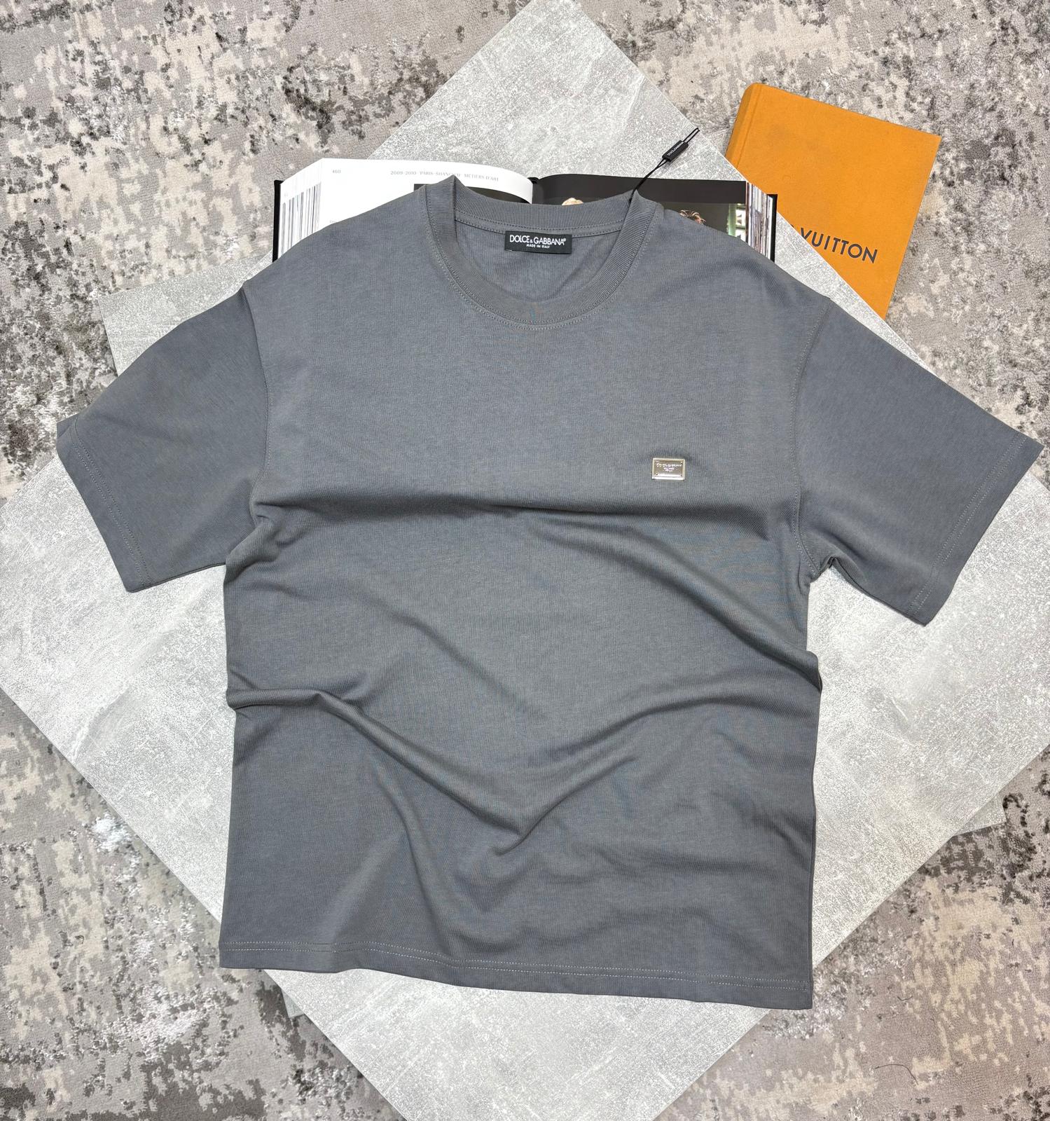 DG TEE Grey image 4