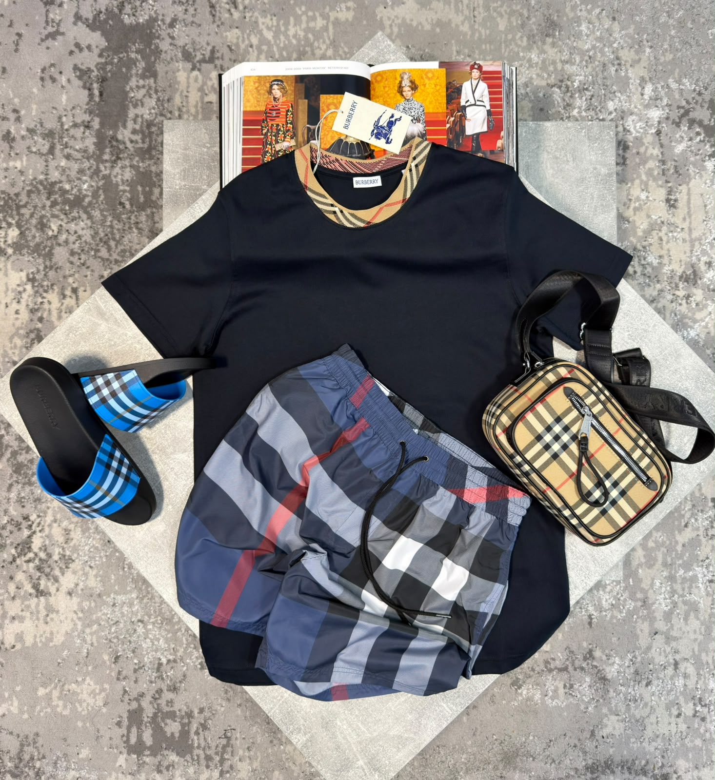 Burb Tshirt Navy image 6