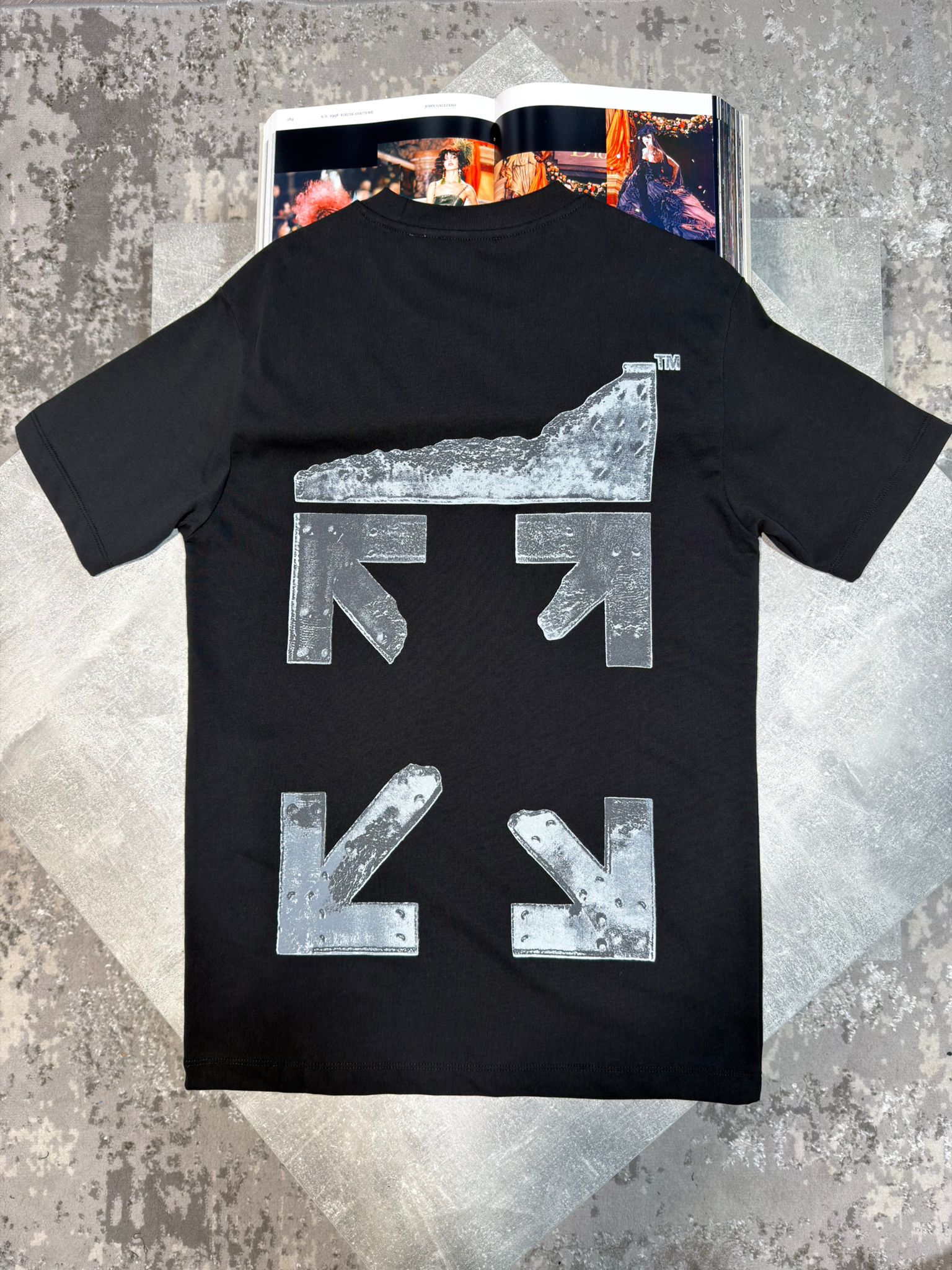 OW Tshirt Black image 1
