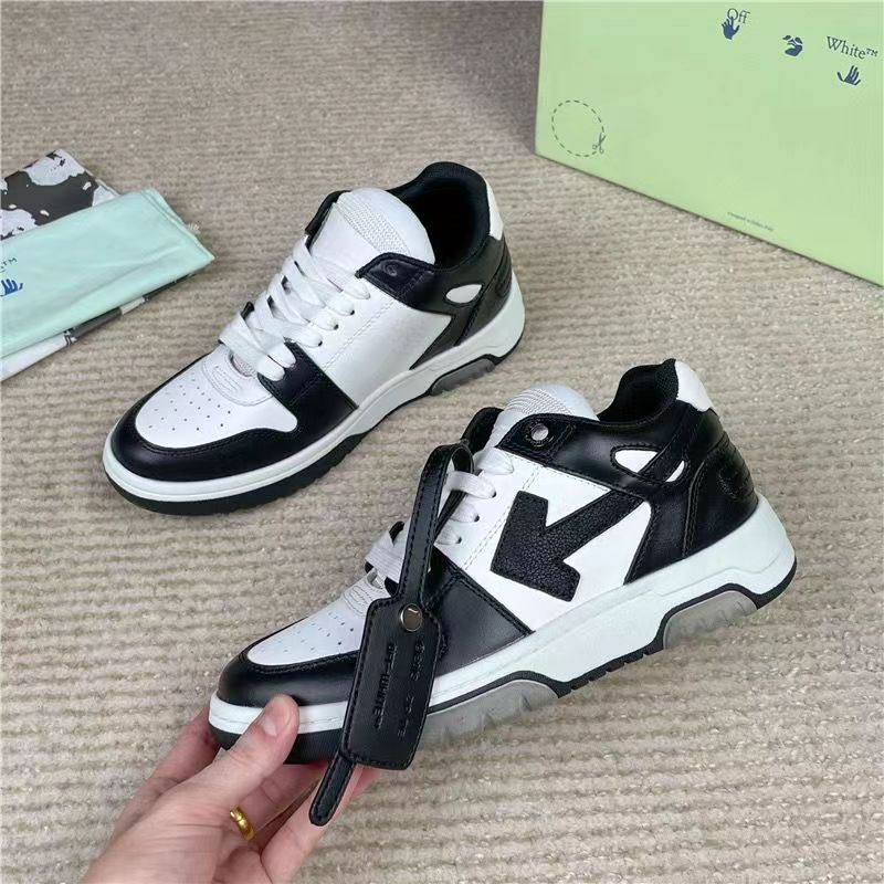 OW LOW BLACK image 0