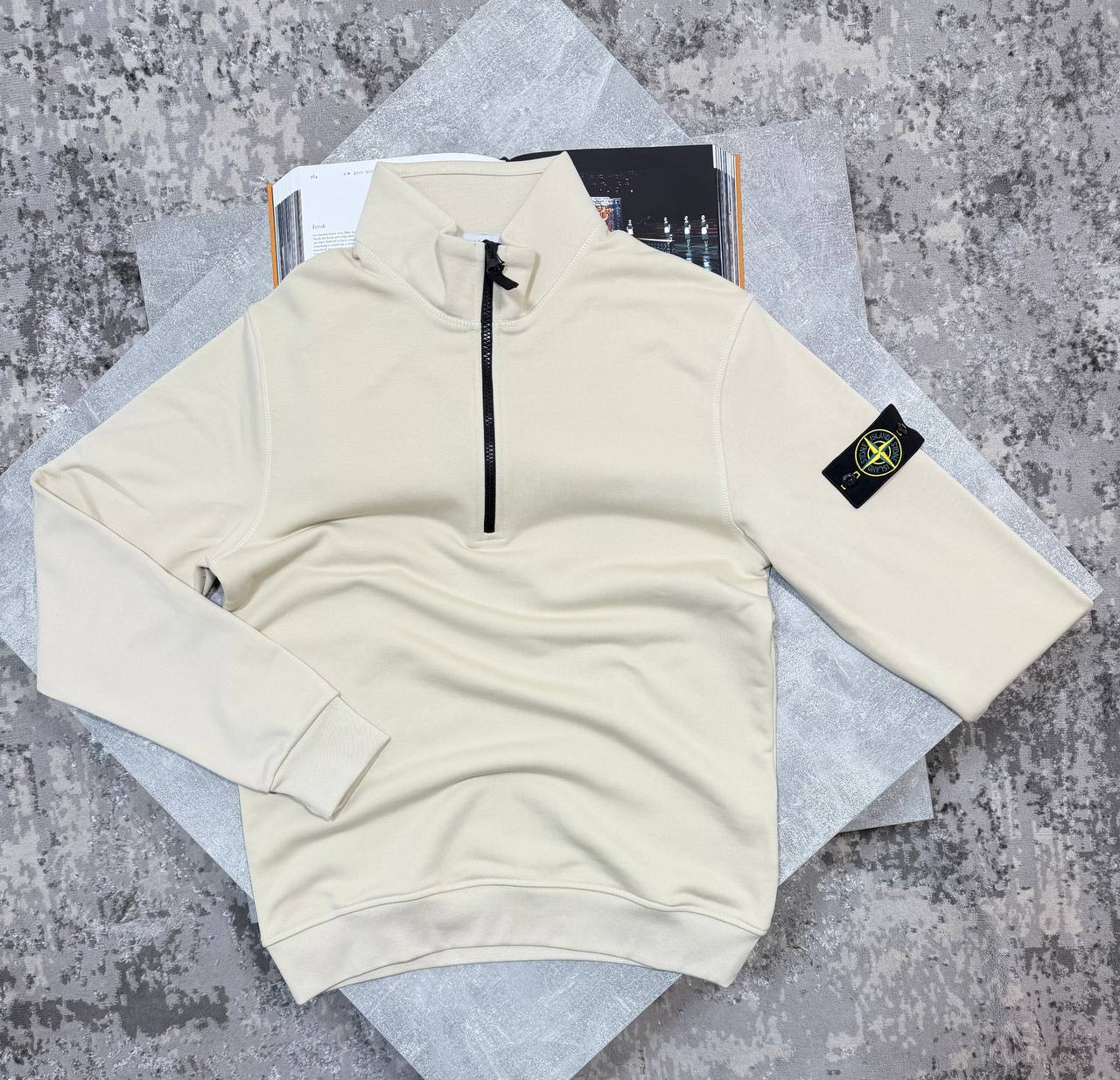 Stone 1/4 Zip Beige image 0