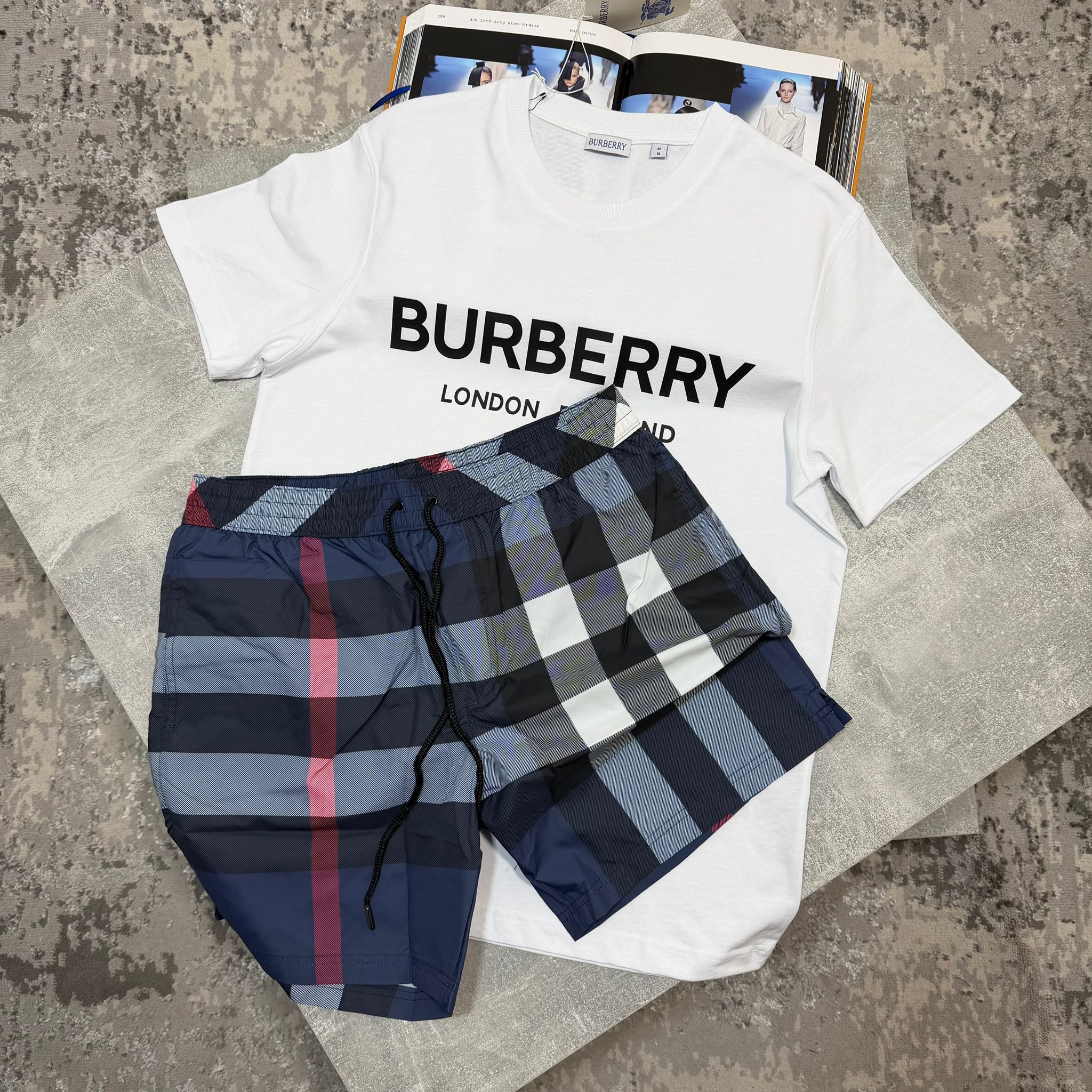 Burb Tshirt White image 2
