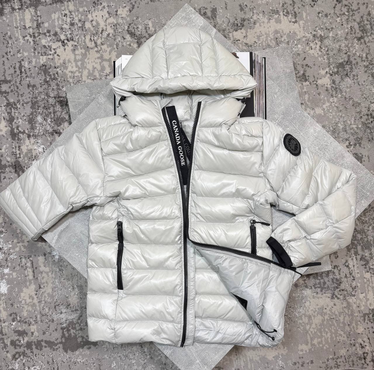 CG Crofton White image 1