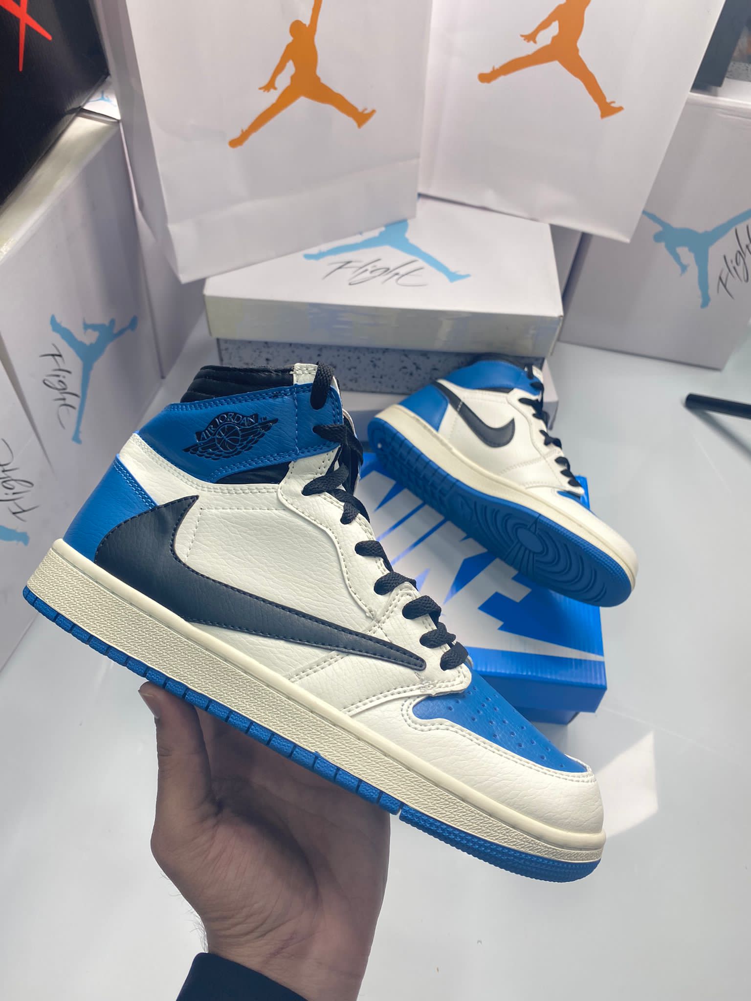 J1 CATUS BLUE image 7