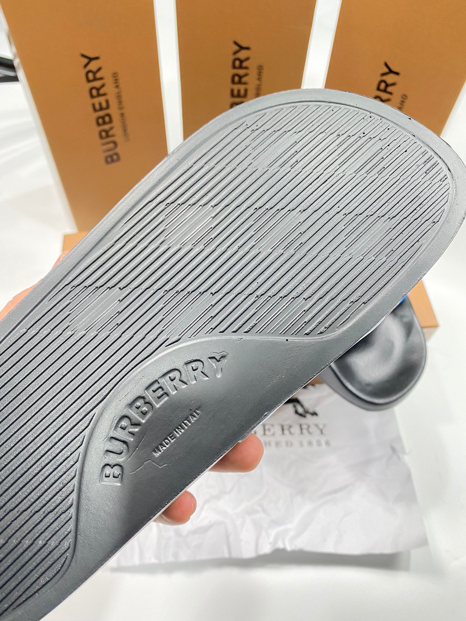 BURB BLUE SLIDE image 5