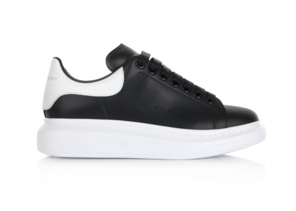 MQ' BLACK LEATHER WHITE BACKING image 0