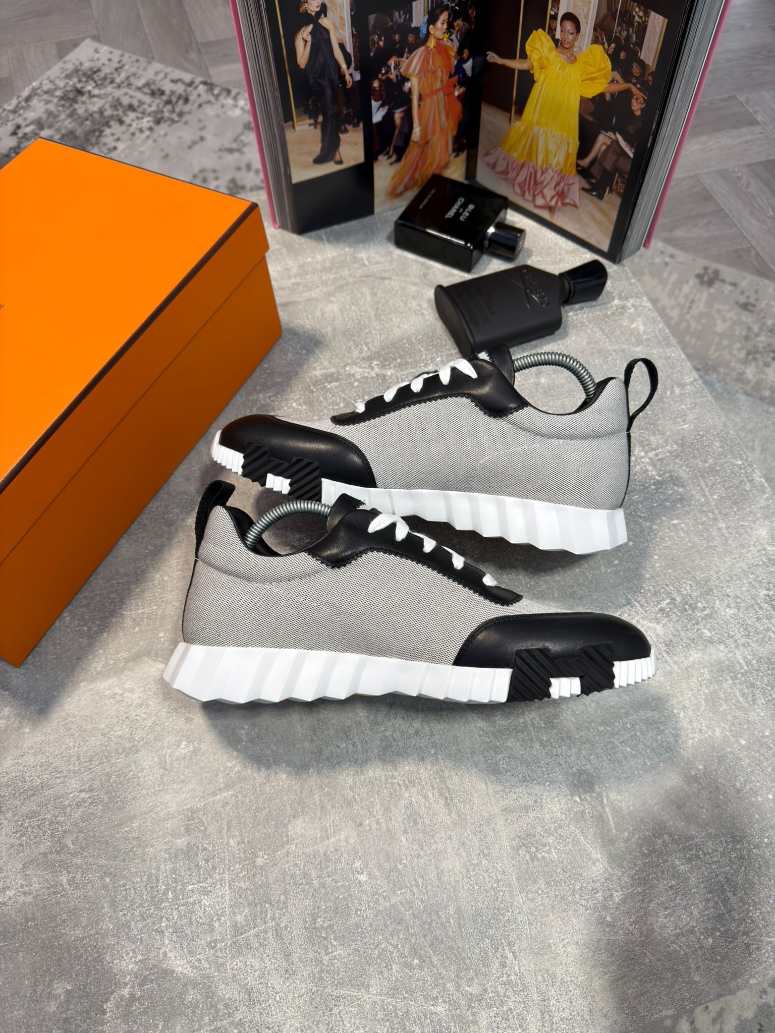 Herm Trainers image 2