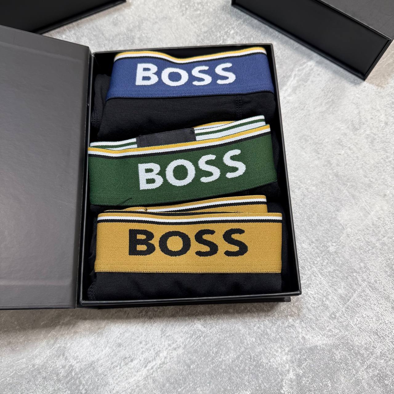 Hugo Boxer set image 0