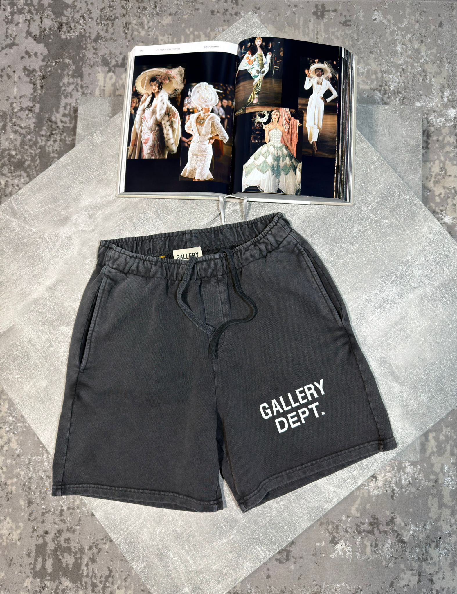 GD shorts image 0
