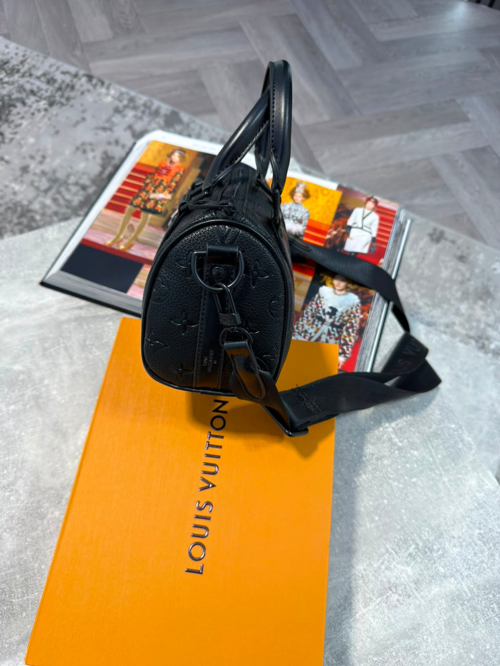 Lv Mens bag image 3