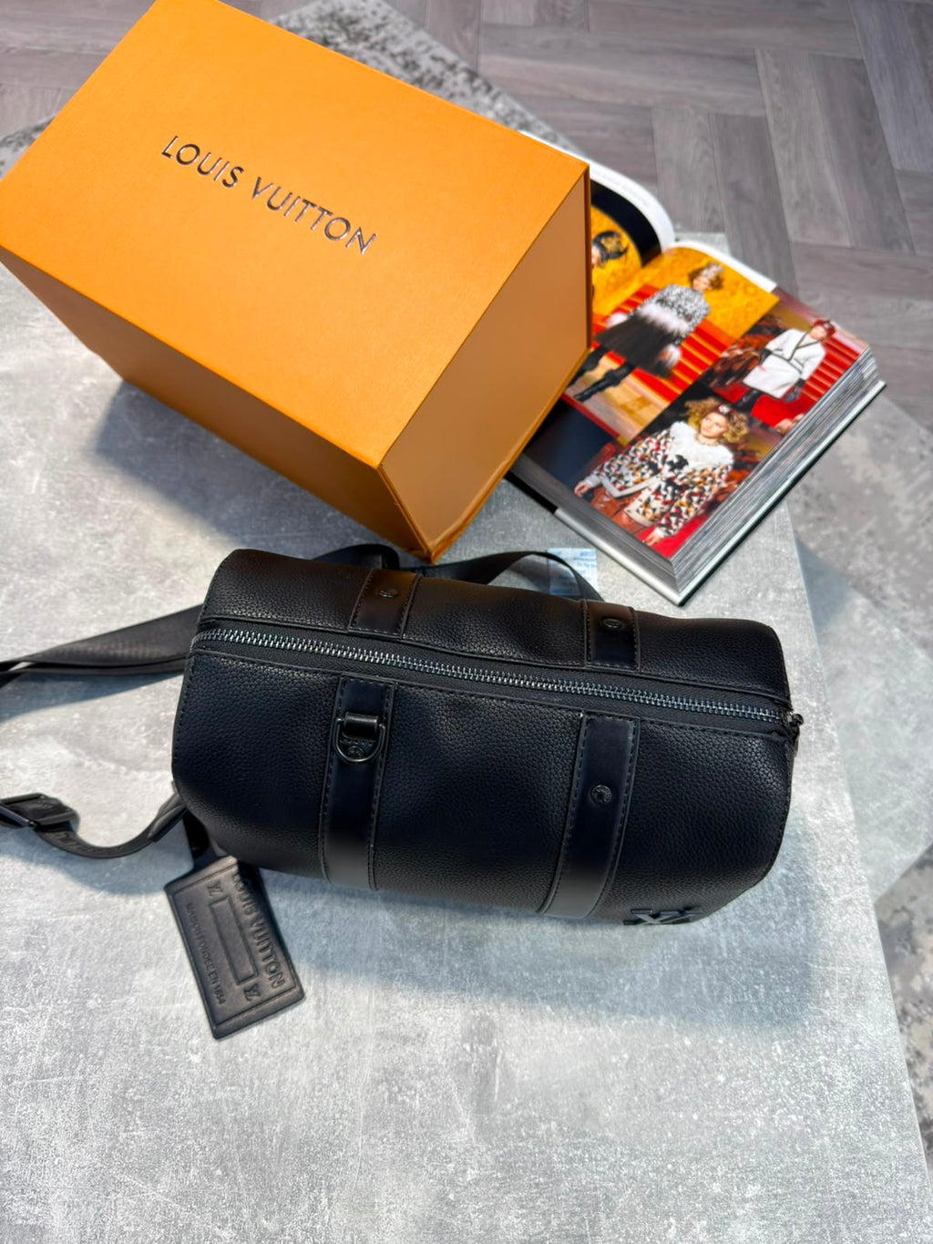 Lv Mens bag image 5