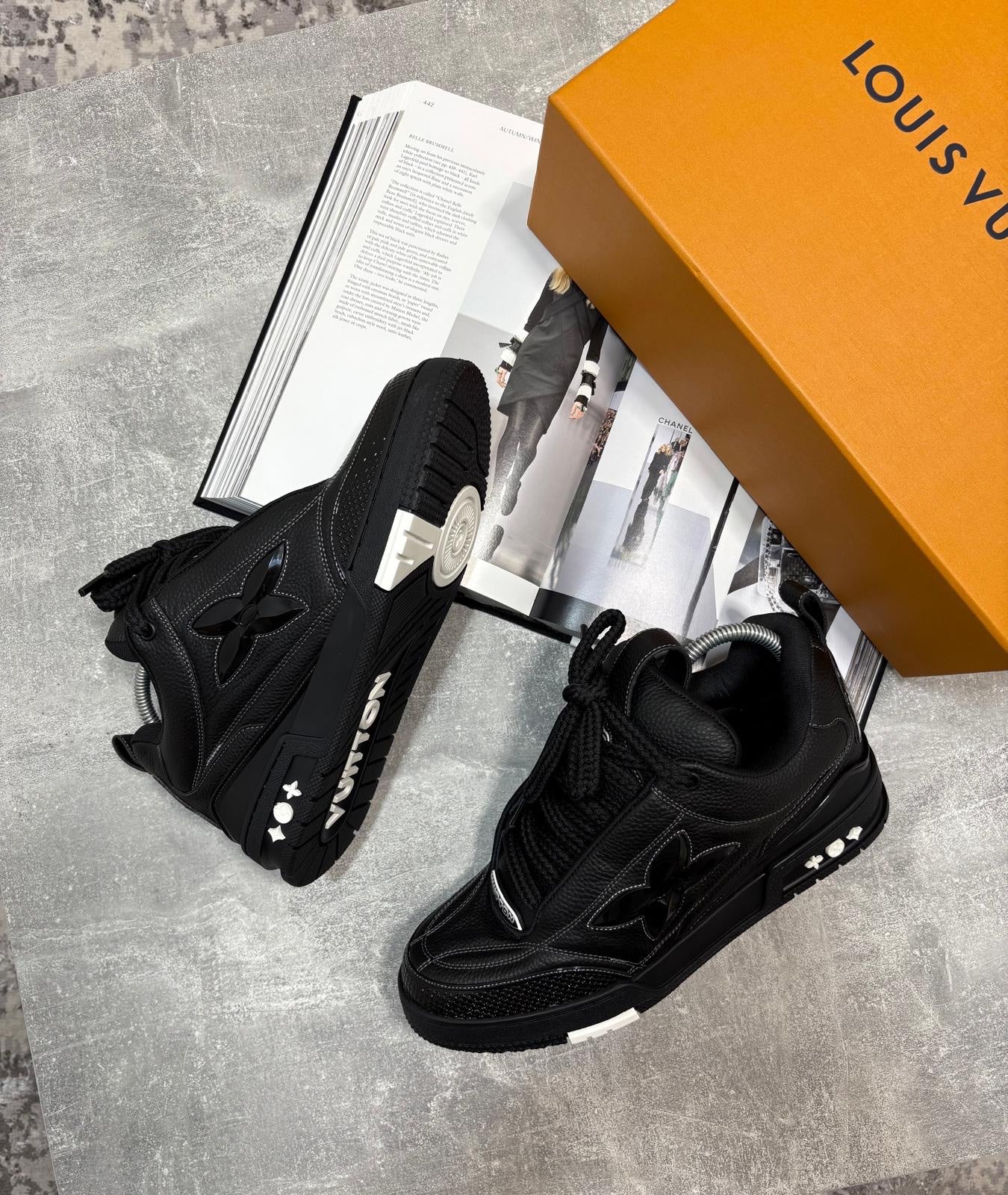 LV trainers image 1