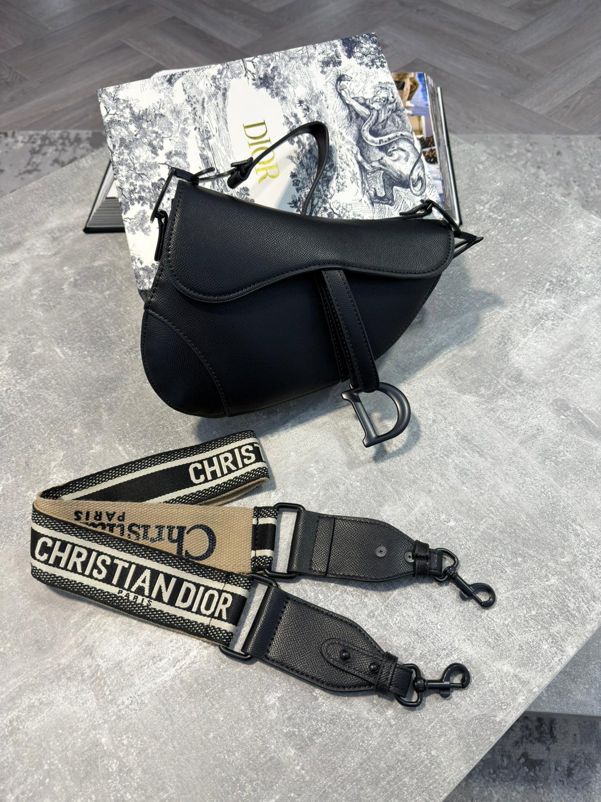 CD Saddle bag Black image 0