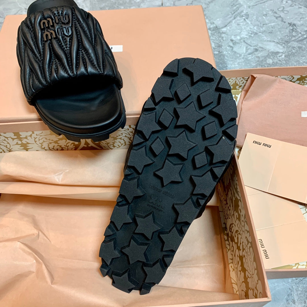 MlU SLIDE BLACK image 3