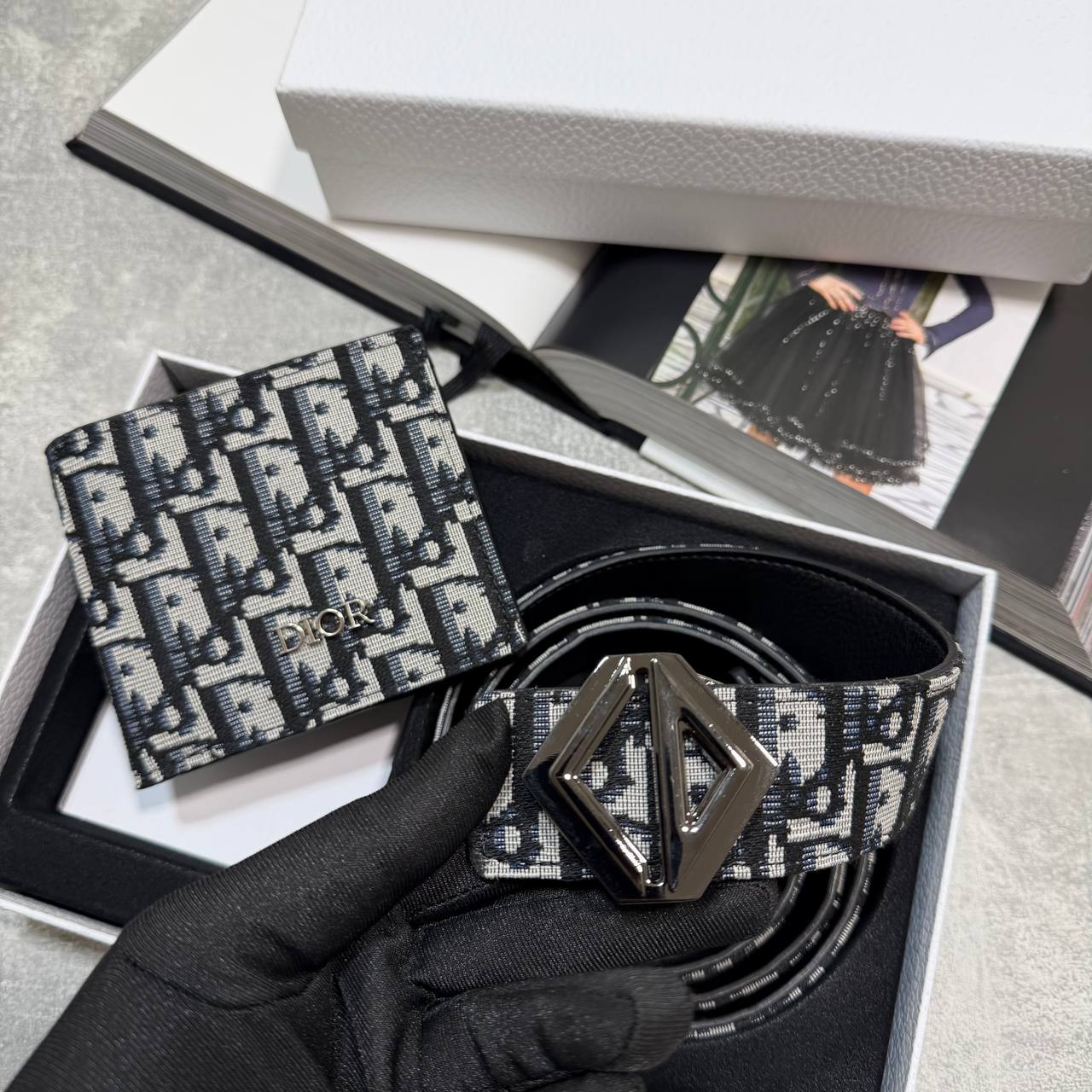 IOR Gift Set image 3