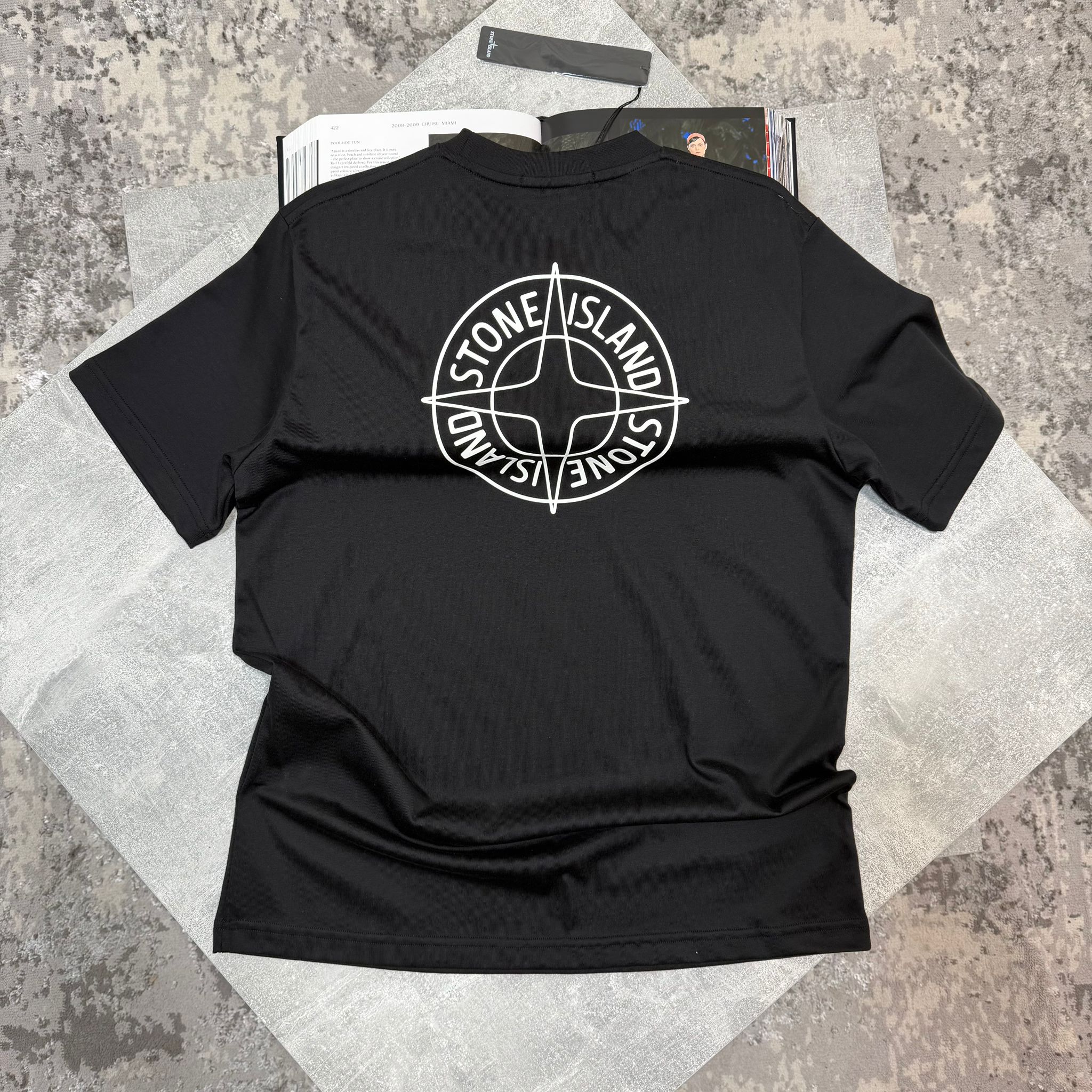 Stoni Tshirt Black image 1
