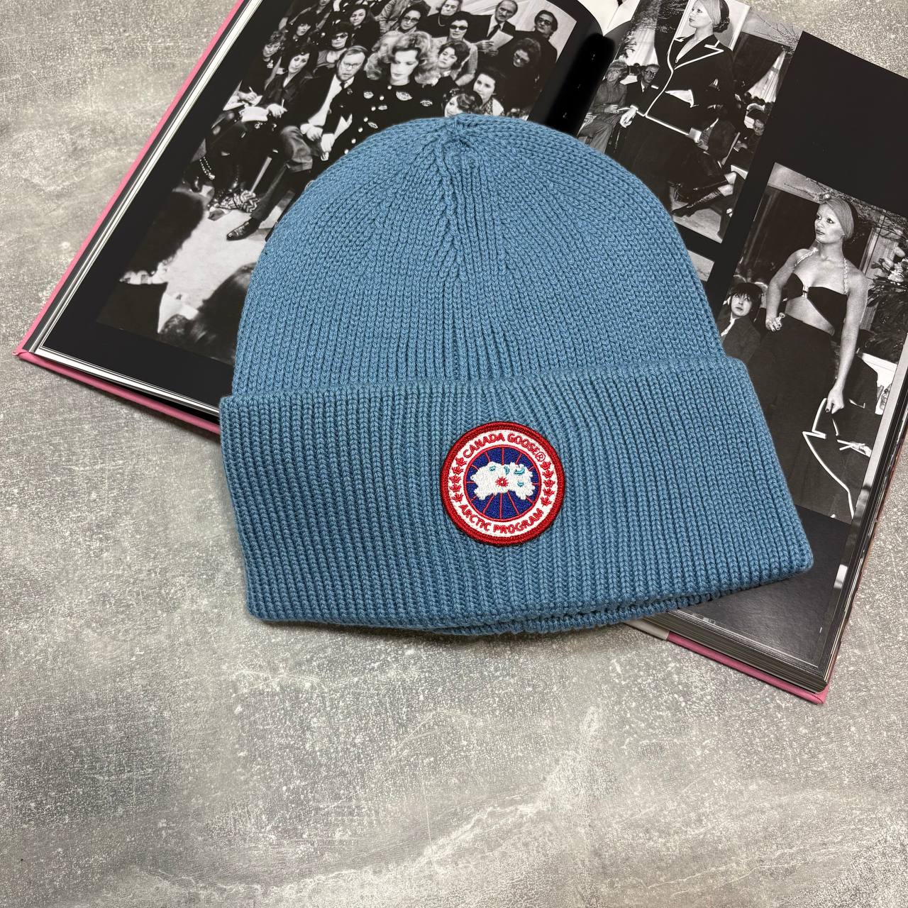Canada Goose beanie Light Blue image 0