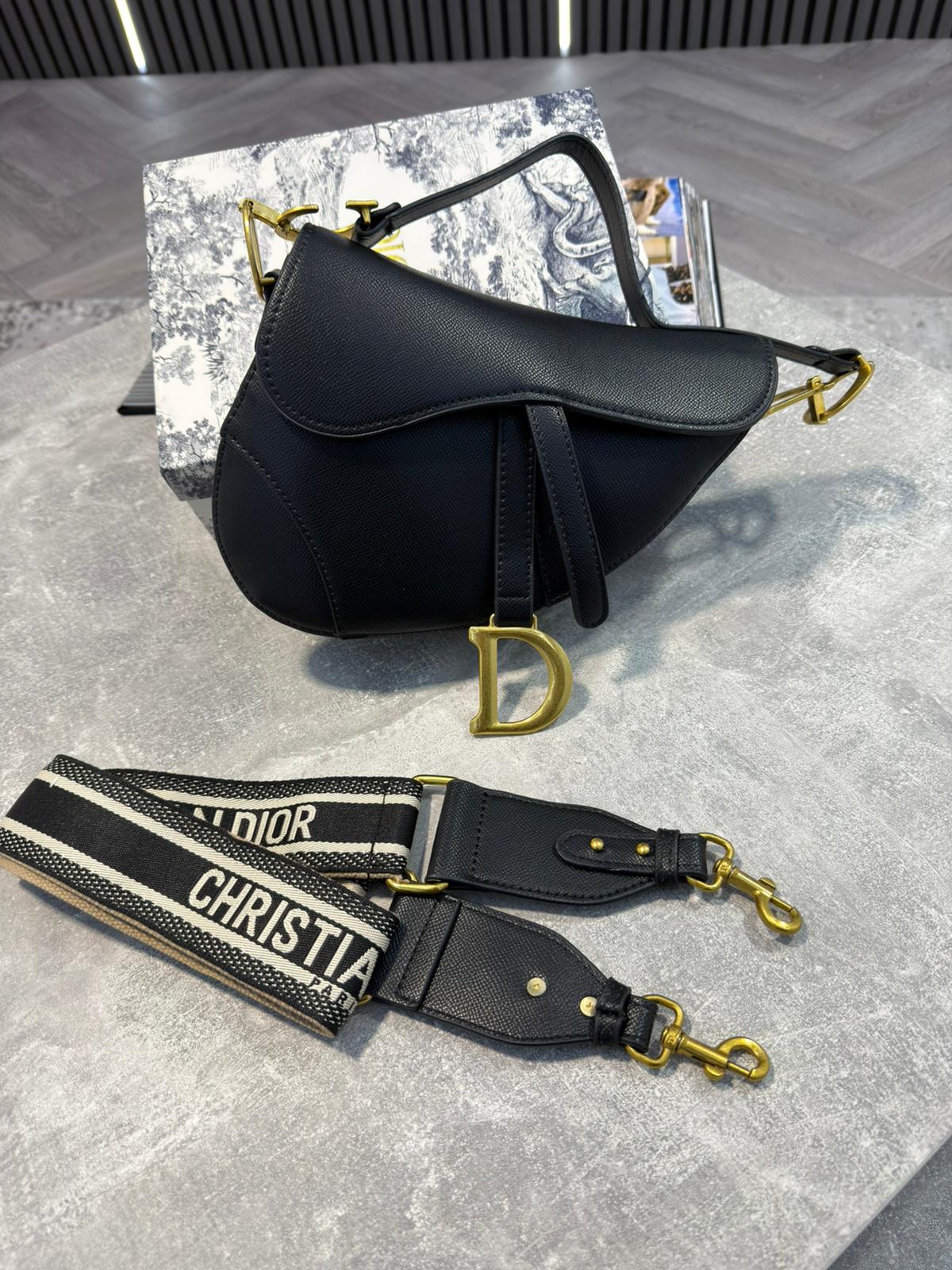 CD Saddle bag Gold image 0