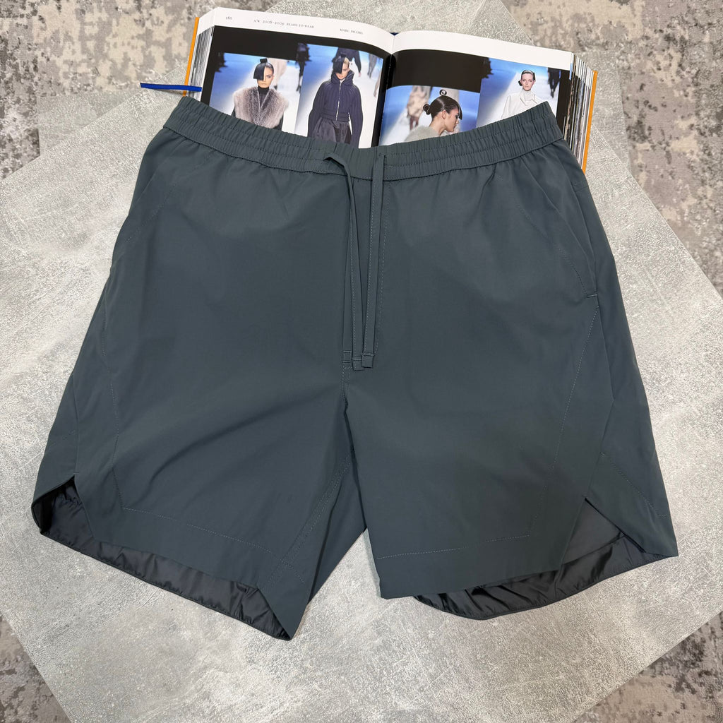 Goose shorts image 0