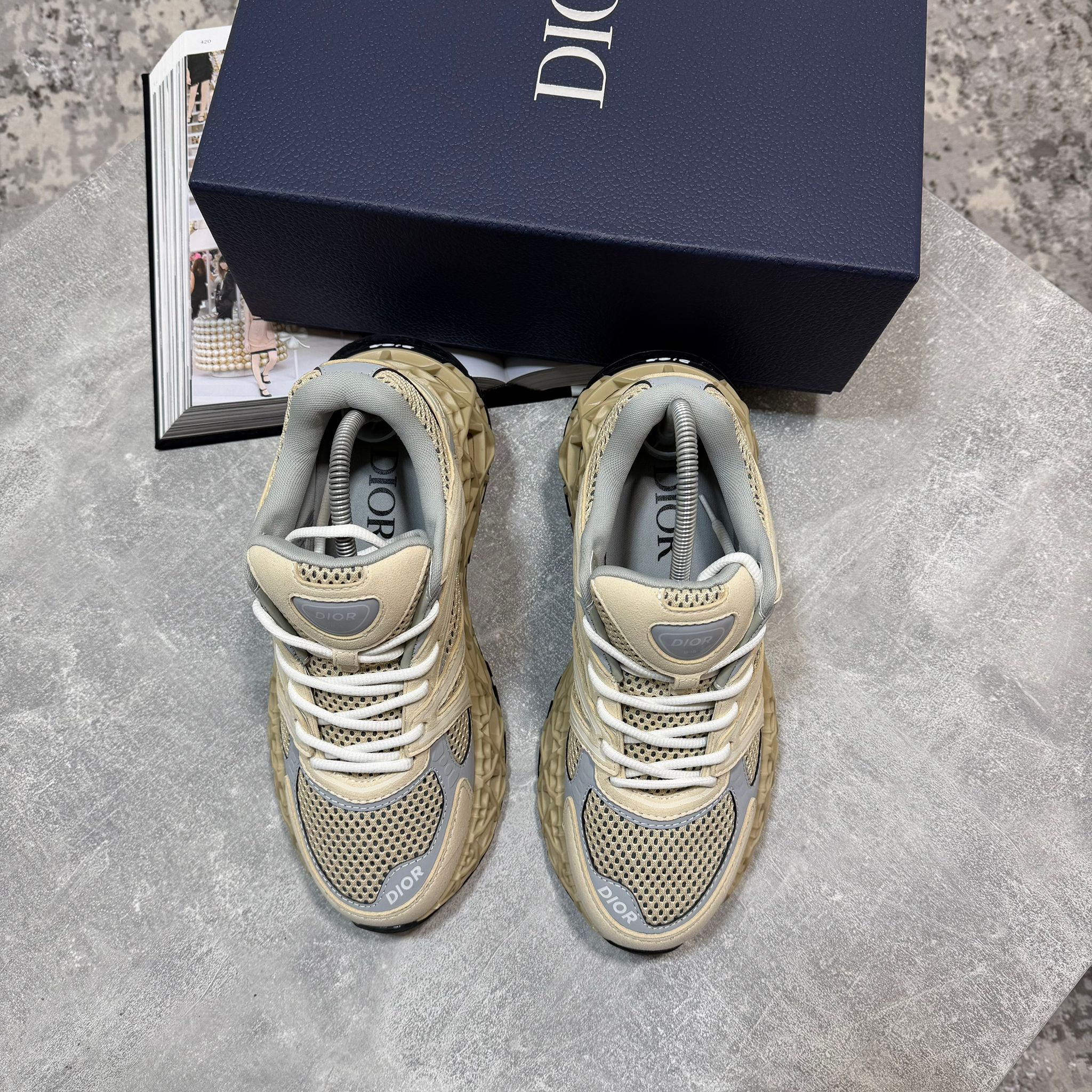 IOR B35 Beige image 3