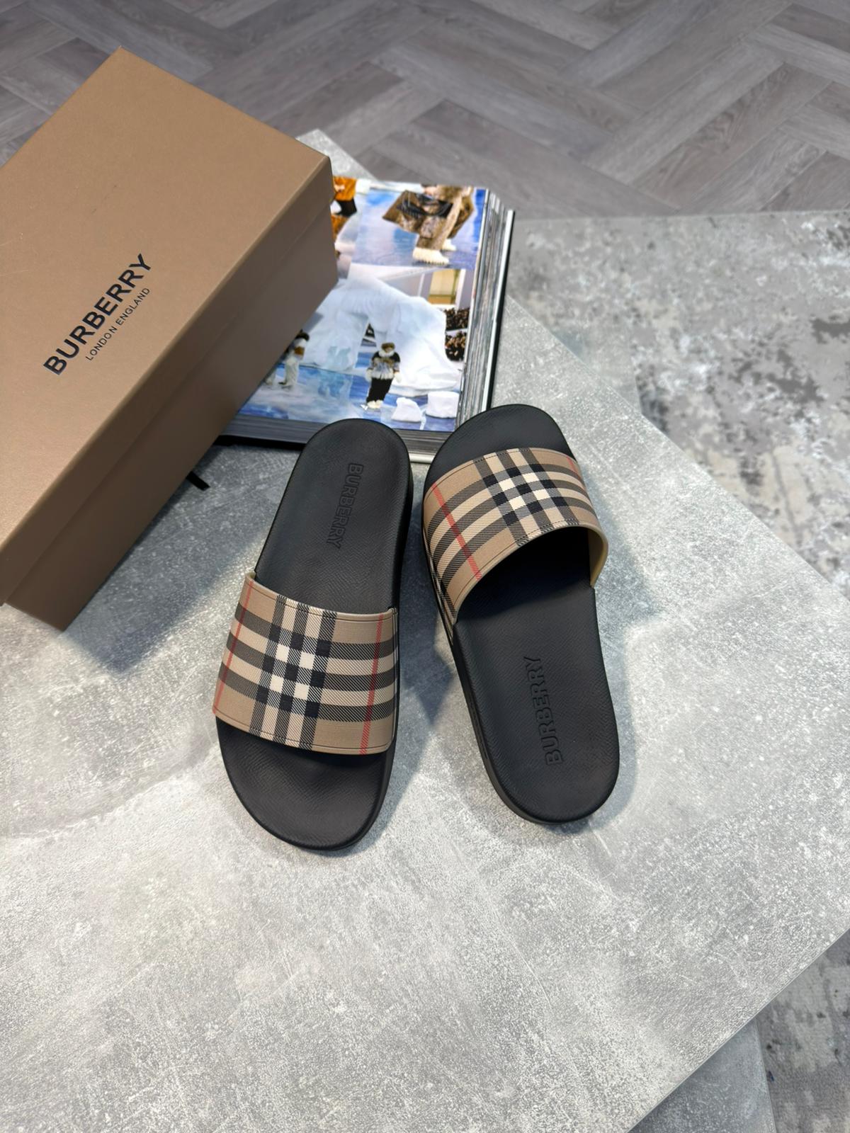 Burb Sliders womens image 0