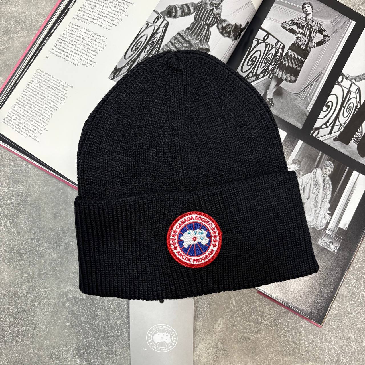 Canada Goose beanie Black image 0
