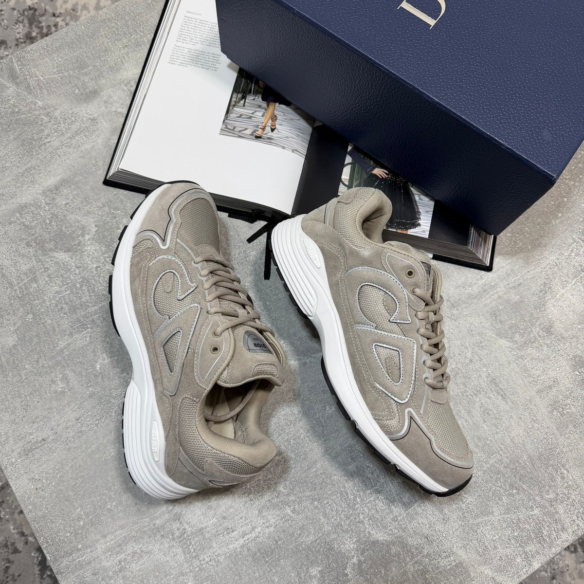 B30 Suede image 0