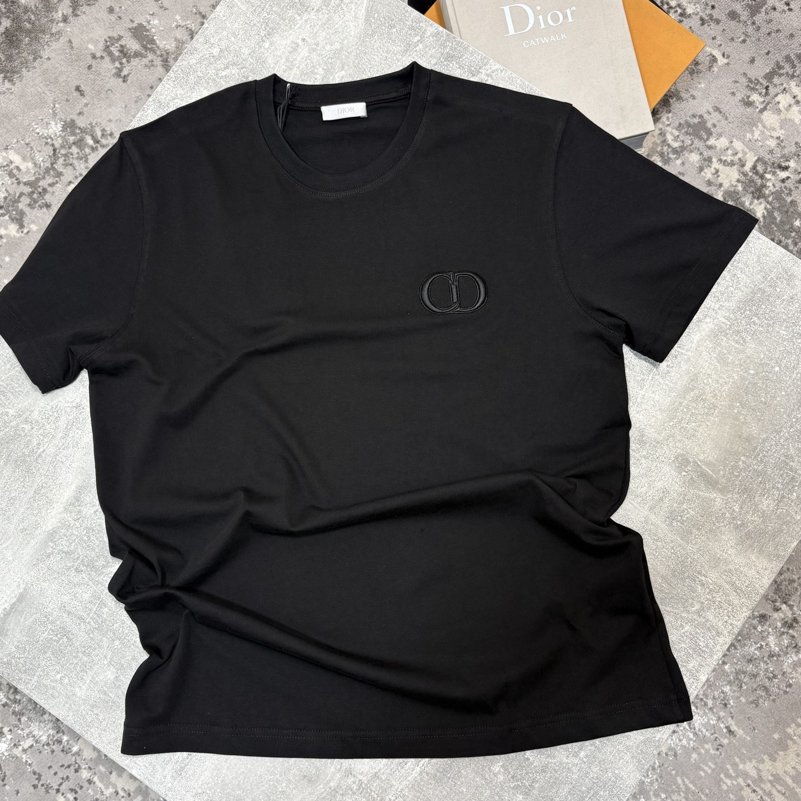 CD Tshirt Black - XXL image