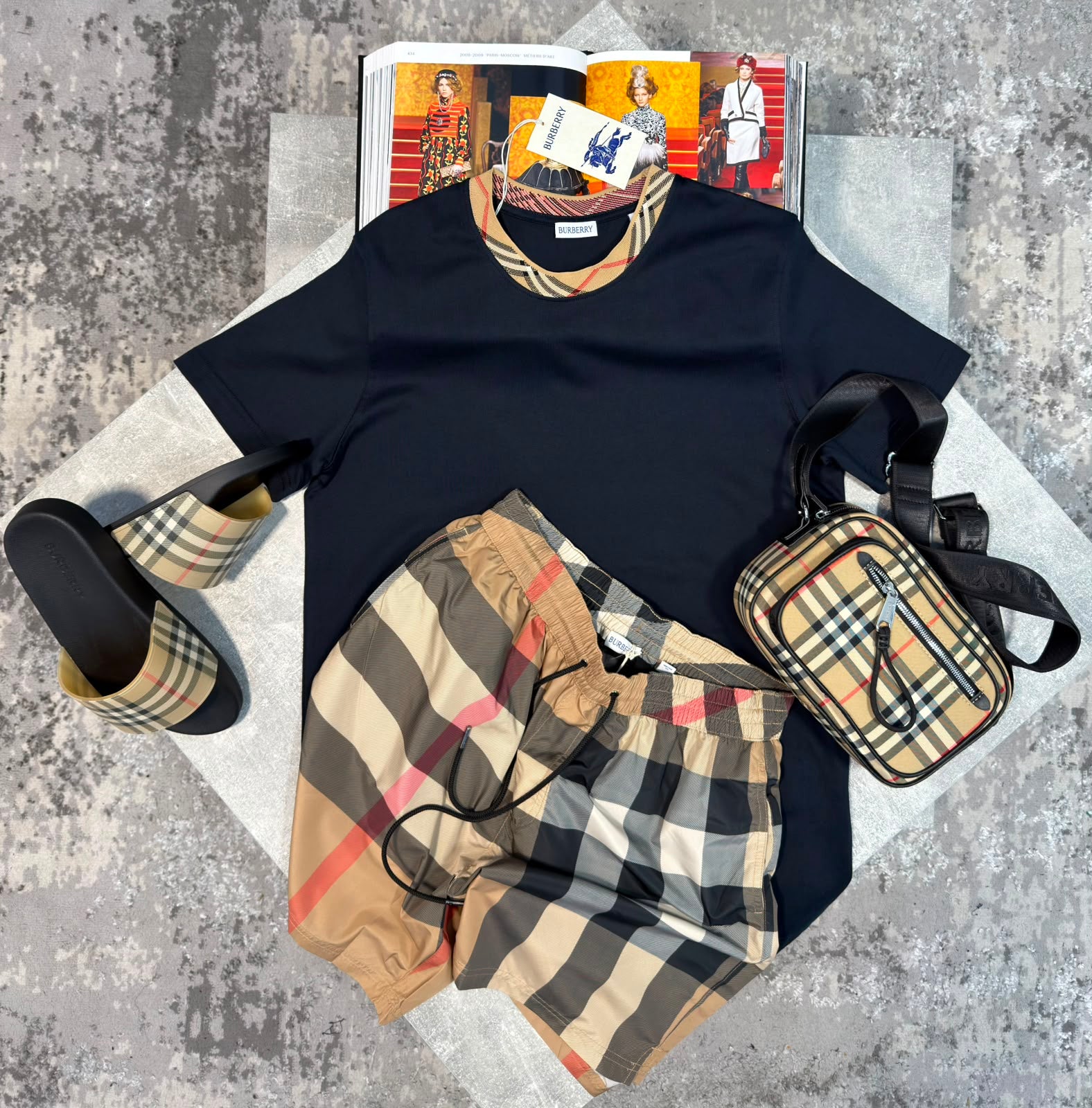 Burb Tshirt Navy image 1