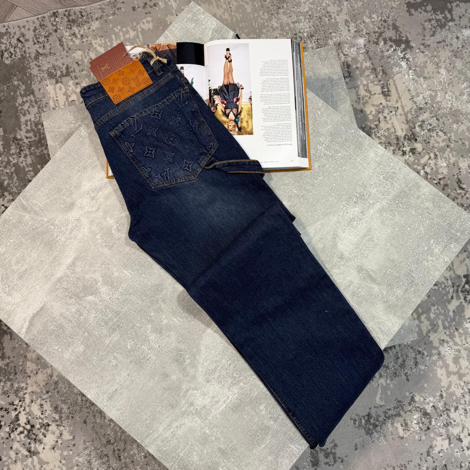 LV Jeans image 2