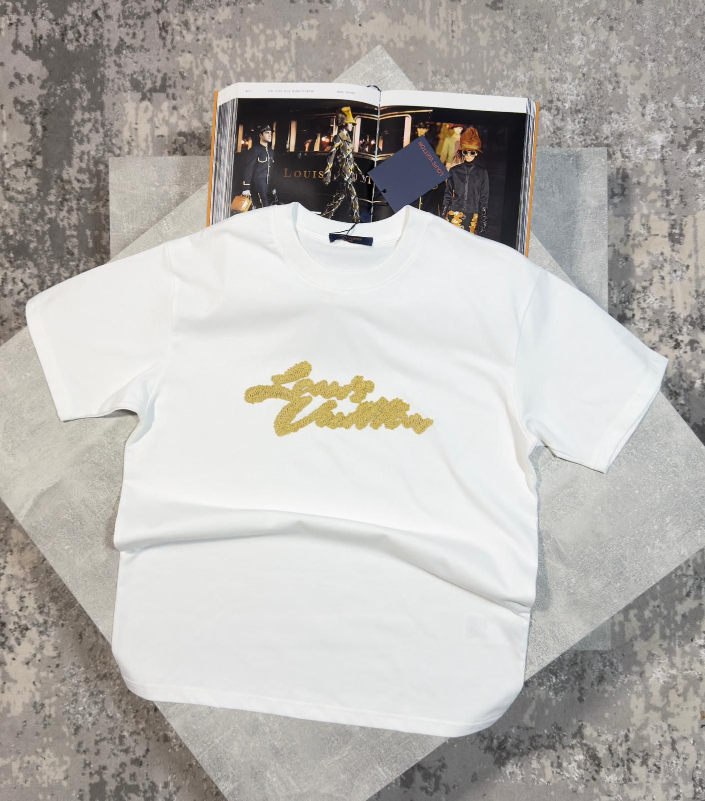 LV Tshirt White image 0