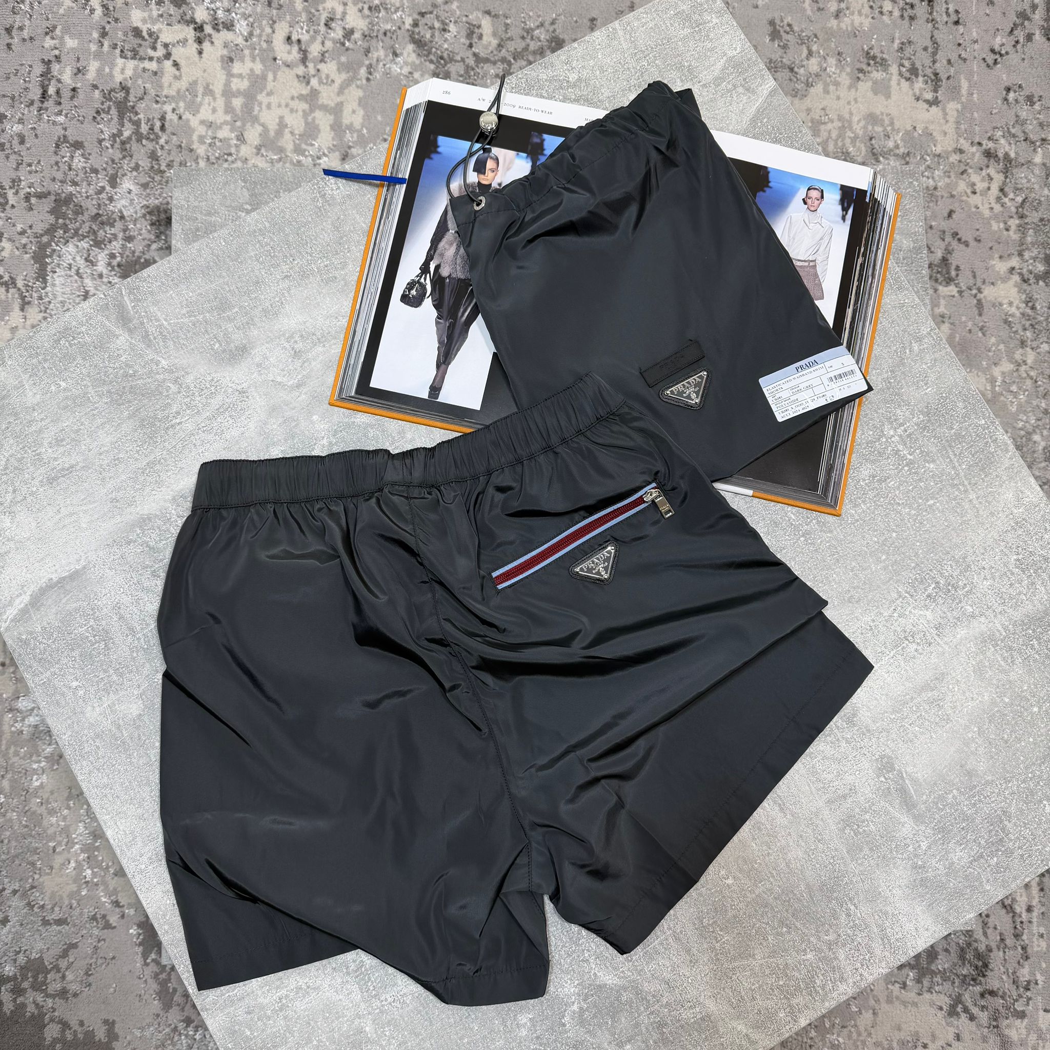 Rada shorts Charcoal image 0