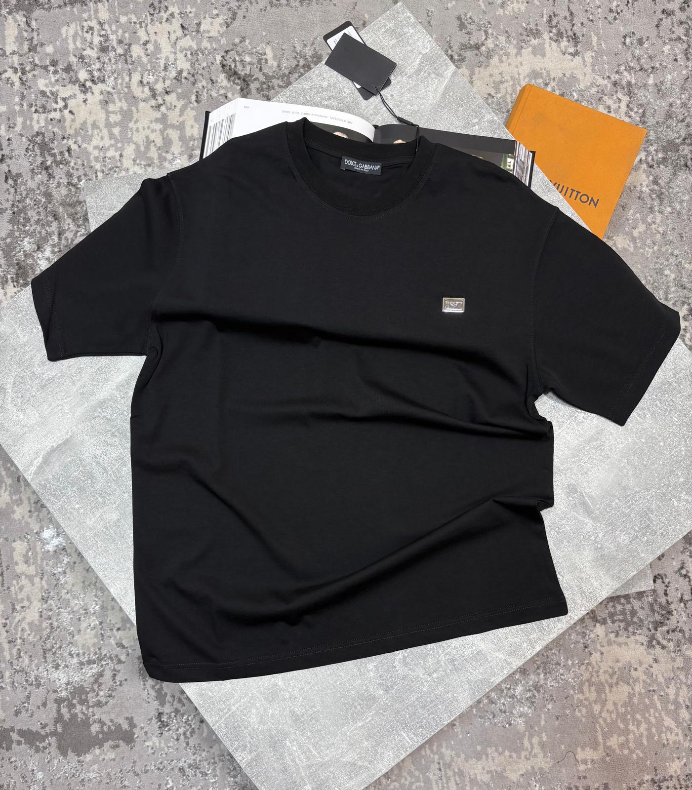 DG TEE Black image 0